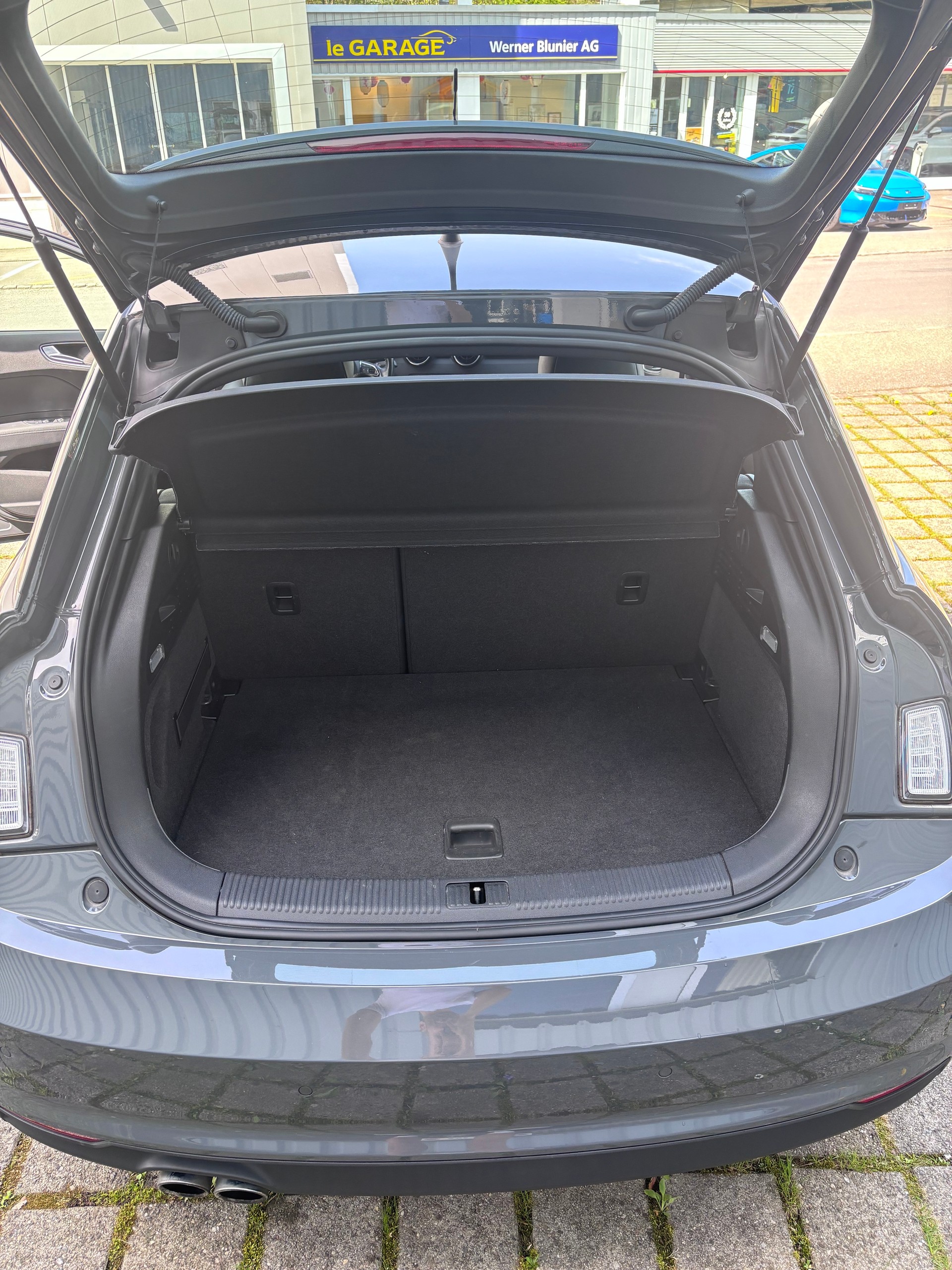 AUDI A1 Sportback 1.4 TFSI Sport - Top Zustand!-image-4