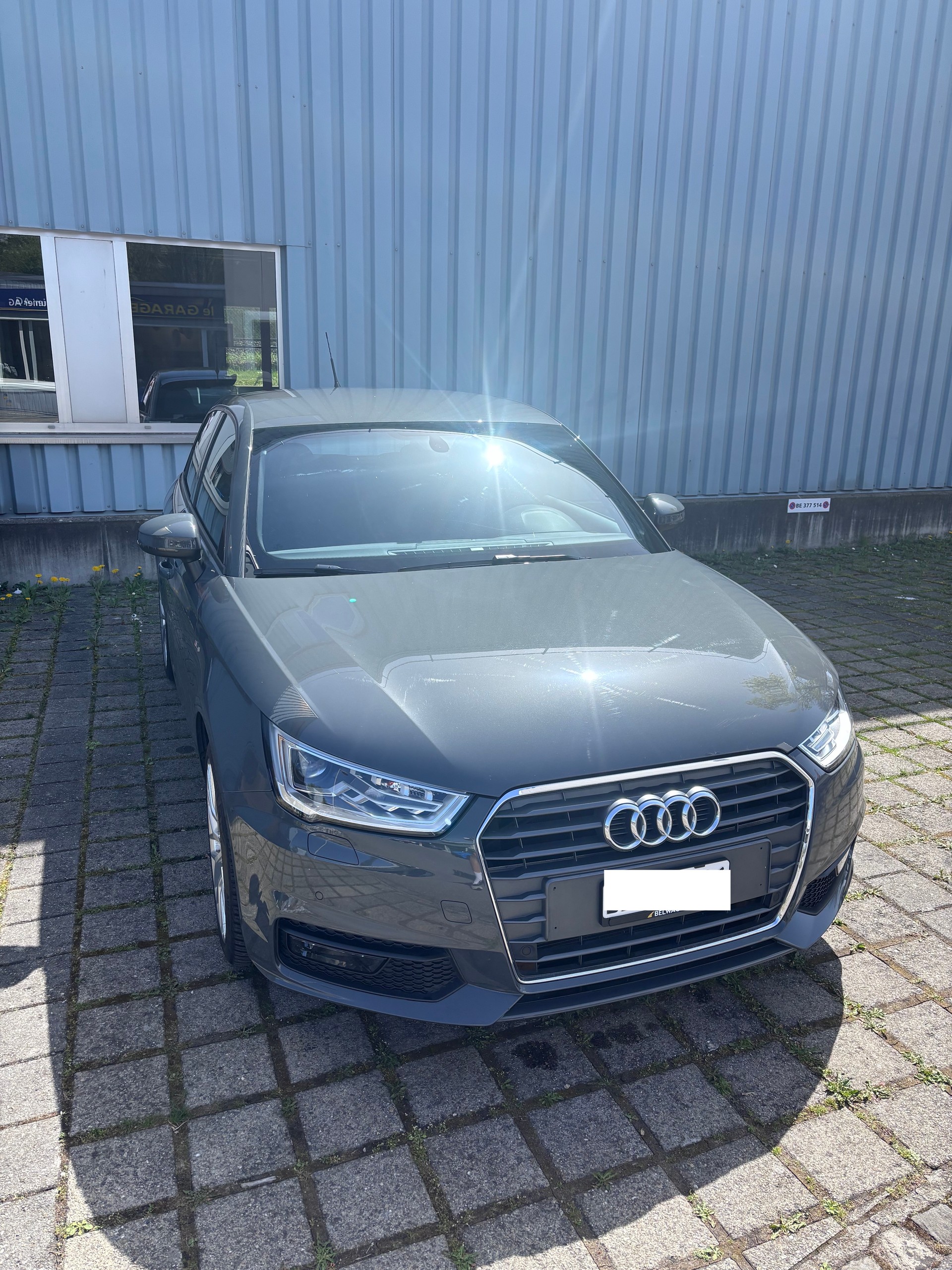 AUDI A1 Sportback 1.4 TFSI Sport - Top Zustand!-image-2