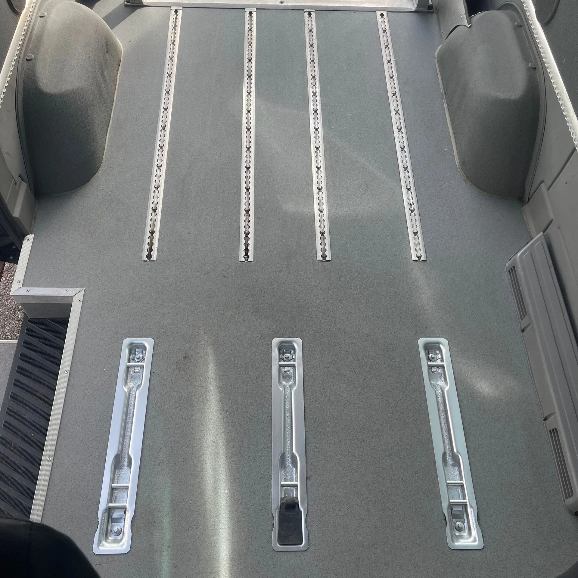 MERCEDES-BENZ Sprinter 315 CDI Hochdach Kompakt mit Rampe-image-35