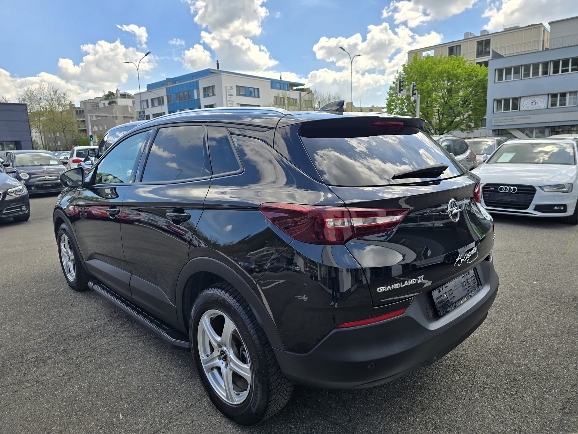 OPEL Grandland X 1.6CDTi Enjoy Automatik-image-3