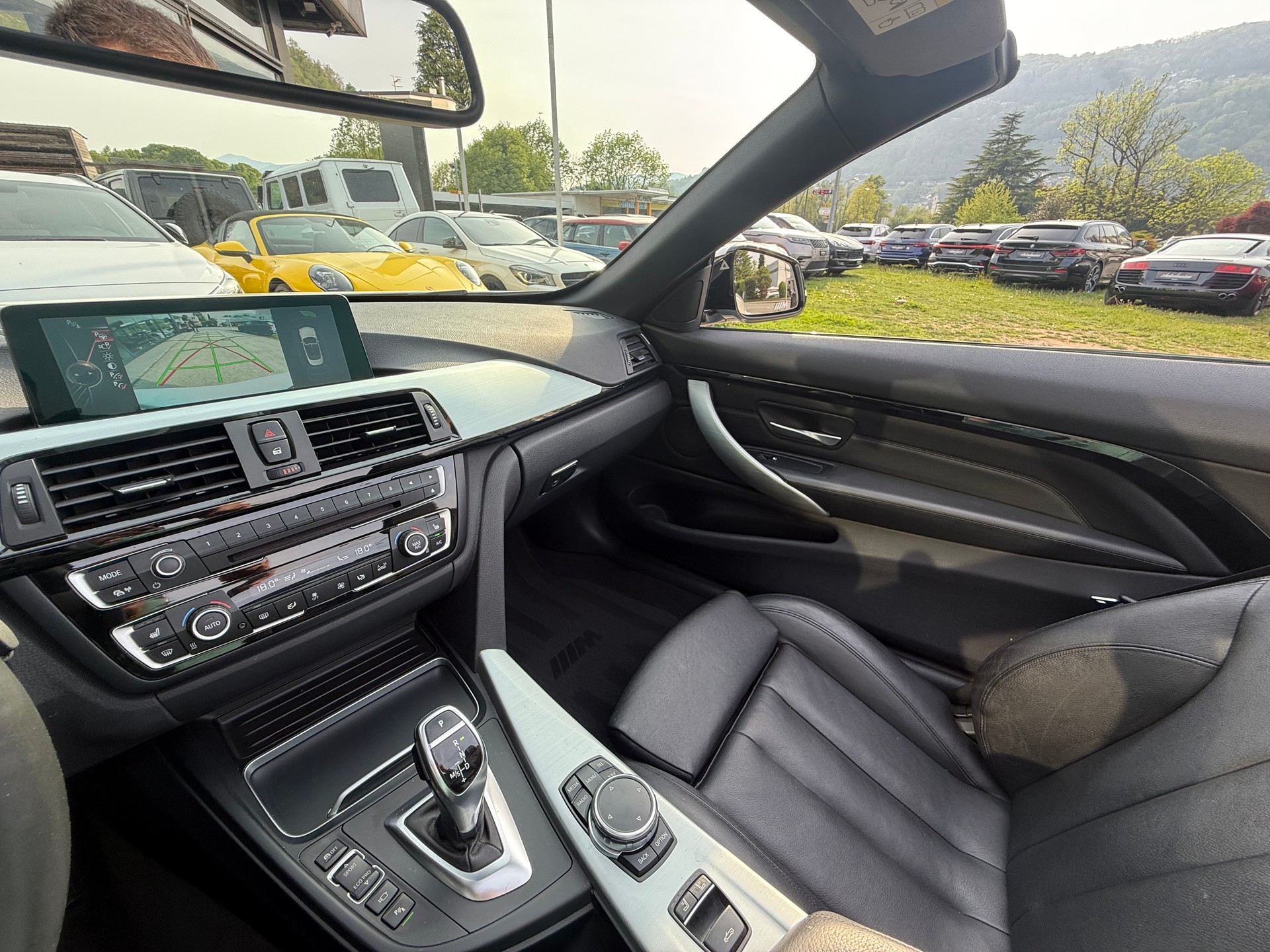 BMW 420i Cabriolet M Sport Steptronic-image-17