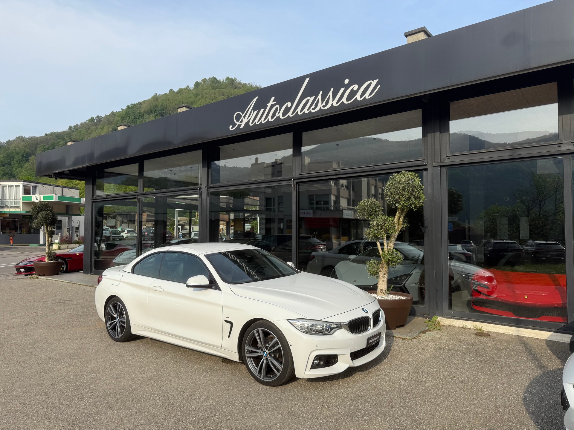 BMW 420i Cabriolet M Sport Steptronic-image-6