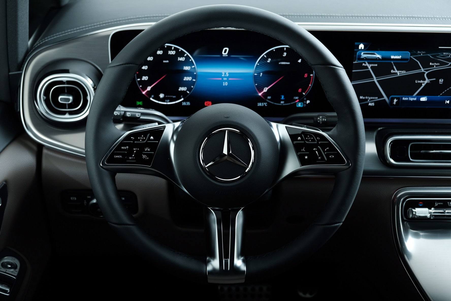 MERCEDES-BENZ V 300 d extralang 9G-Tronic-image-7