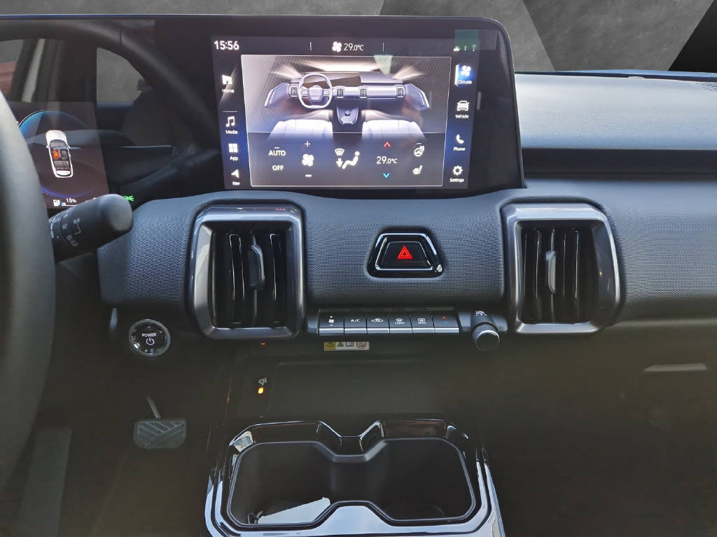 TOYOTA Urban Cruiser Premium AWD 48082/000-image-11