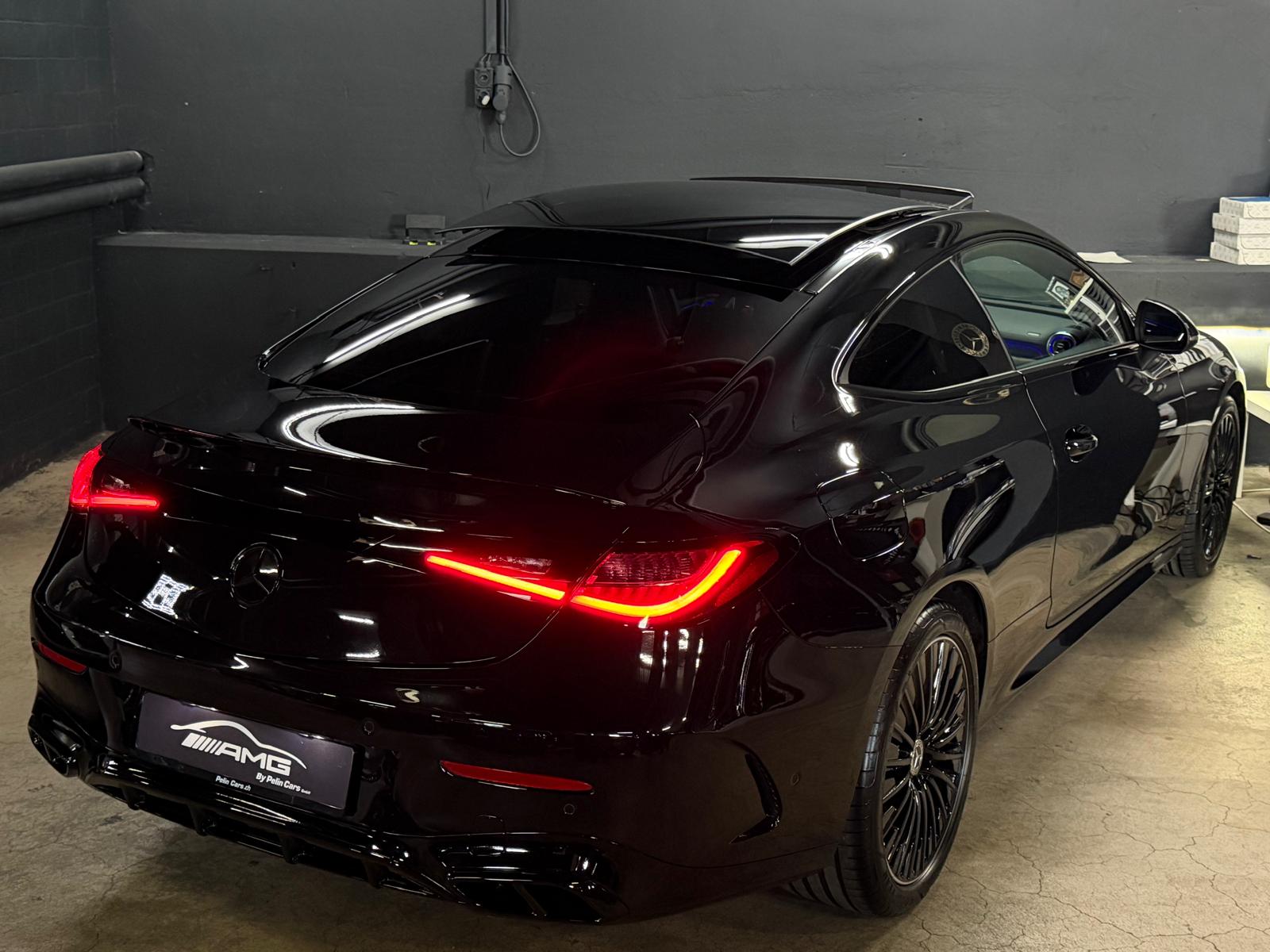 MERCEDES-BENZ CLE 200 Coupé AMG Bodykit Limited All Black Performance 9G-Tronic MB Werksgarantie-image-5