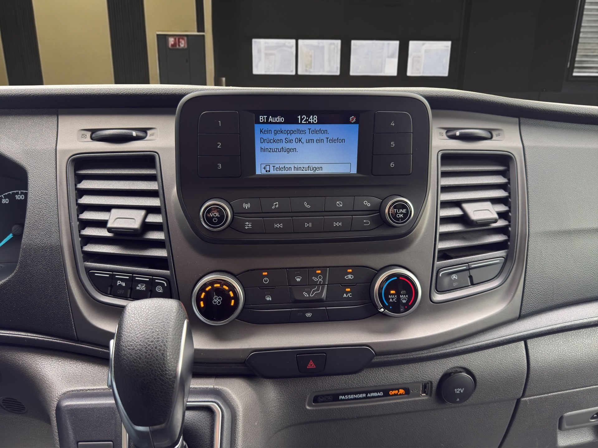 FORD Transit Van 350 L3H2 2.0 EcoBlue 130 Trend-image-14