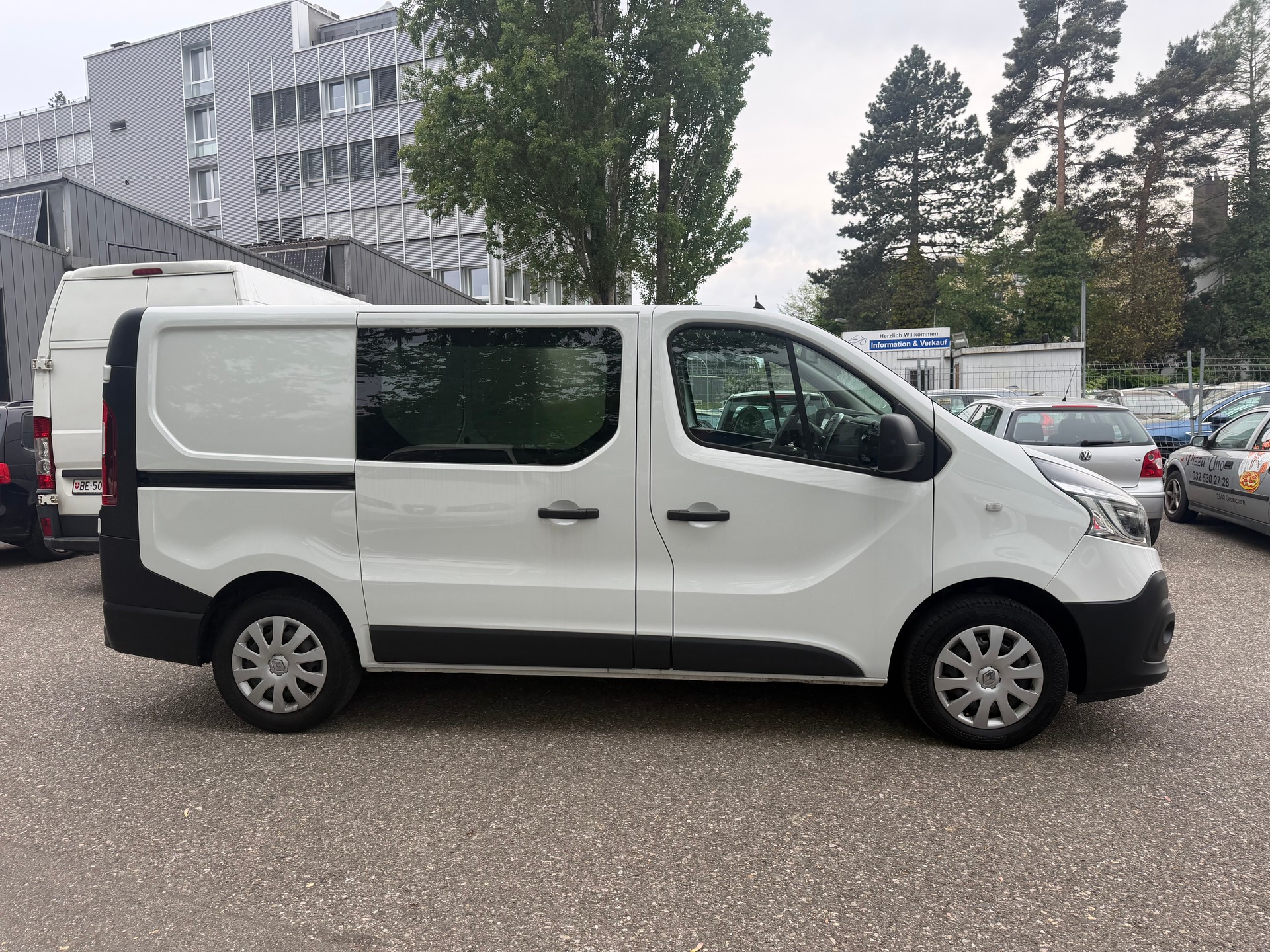 RENAULT Trafic 2.0 Energy dCi 120 3.0t Business L1H1 * 03x Sitze * Navi * LED * Klimaanlage * Tempomat * PDC H- RF-Kamera * Ab MFK-image-11