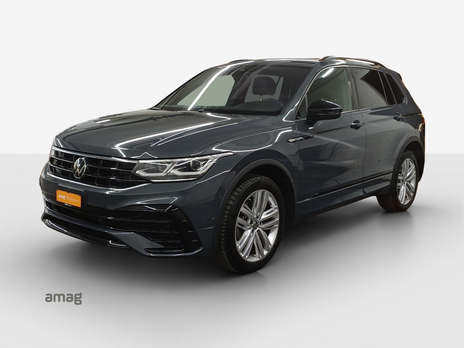 VW Tiguan 2.0TSI R-Line 4Motion DSG-image-0