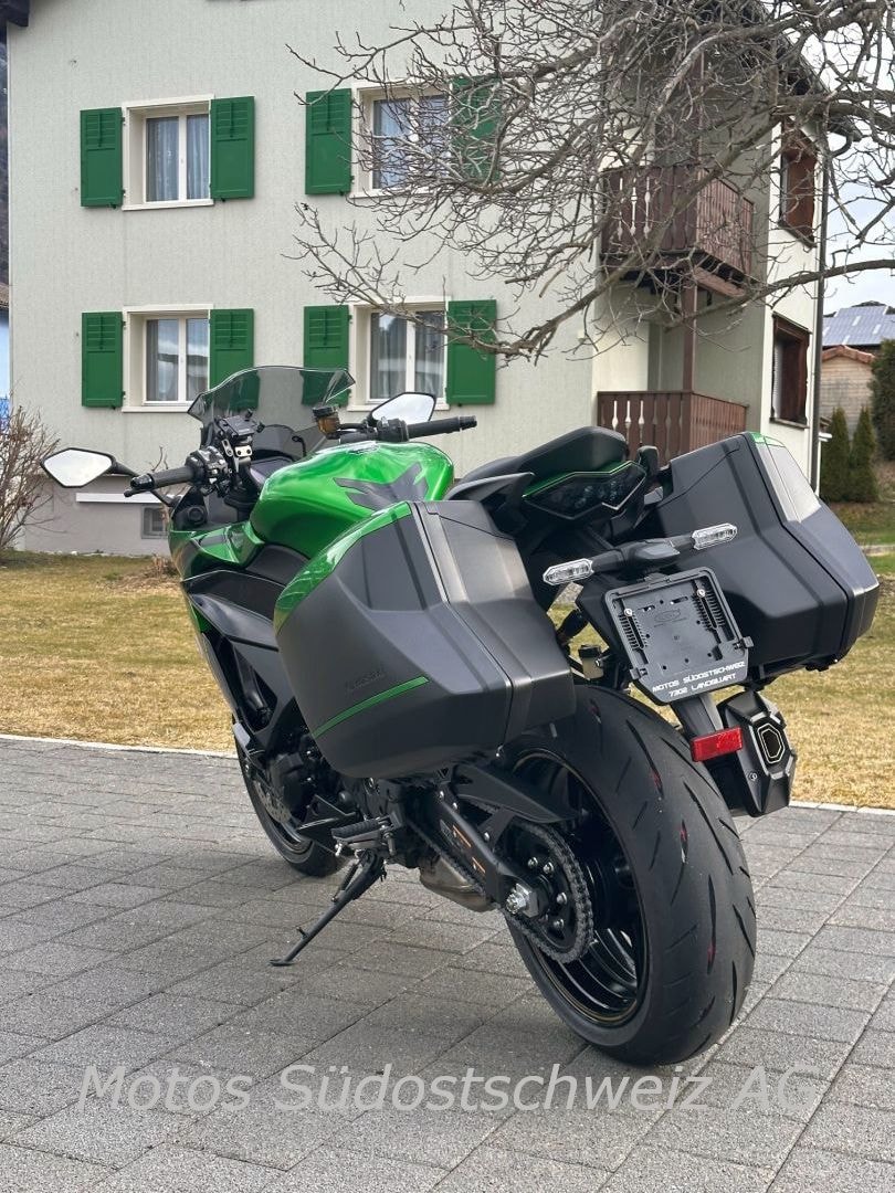 KAWASAKI NINJA 1100SX SE TOURER-image-2