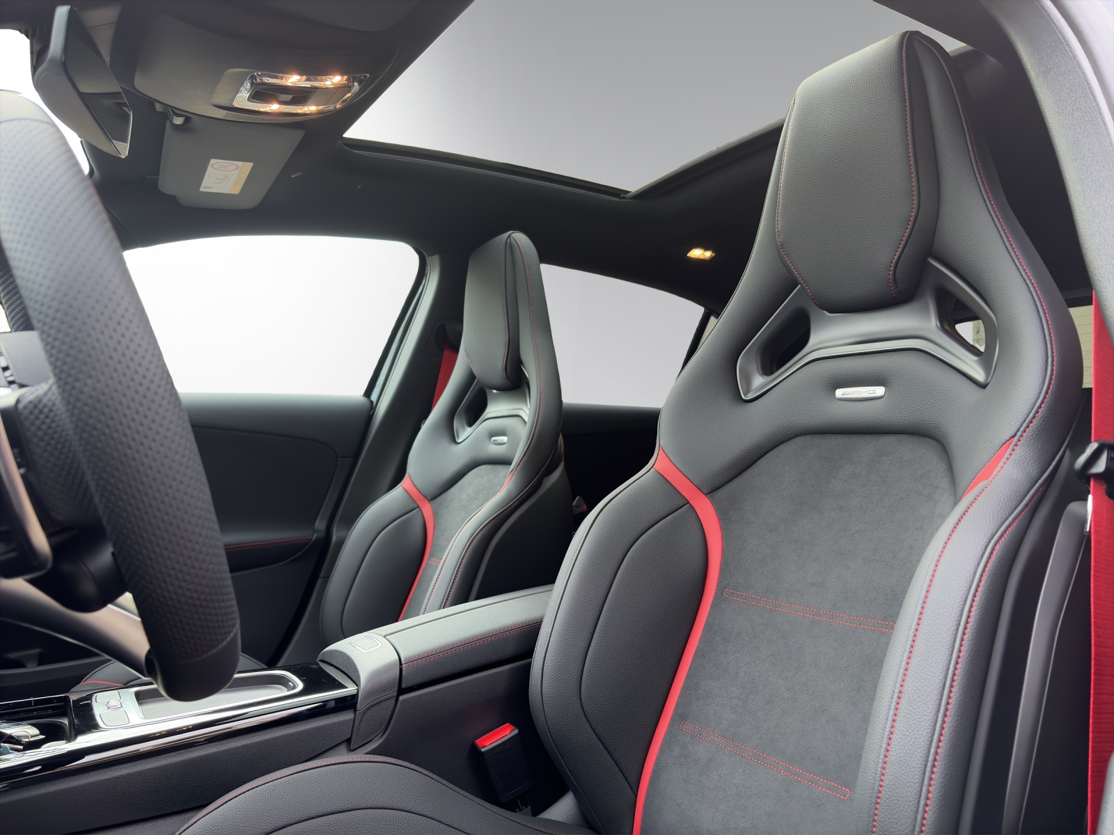 MERCEDES-BENZ A AMG 35 4Matic+ 8G-DCT-image-7