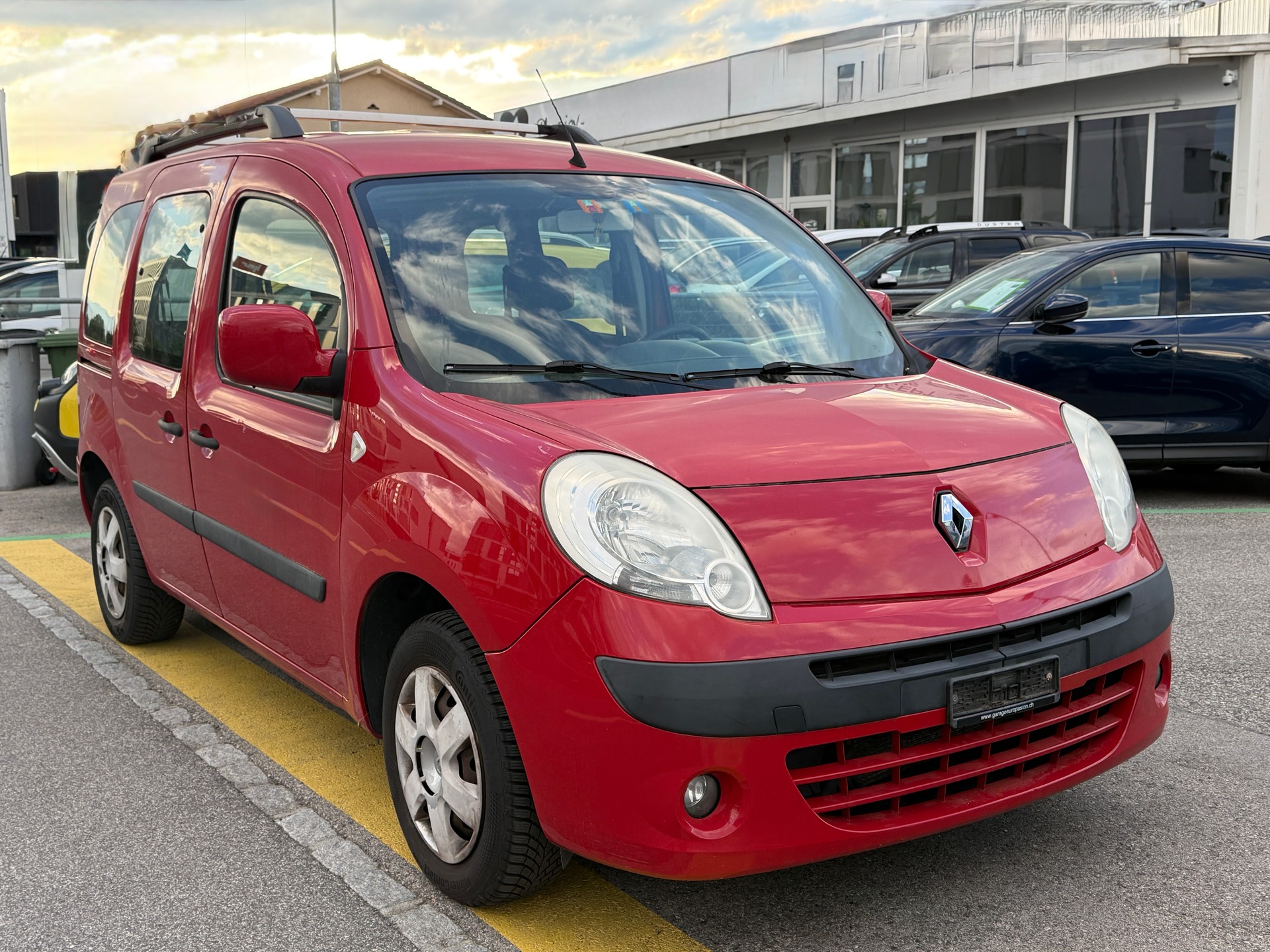 RENAULT Kangoo 1.6 16V Expression-image-13