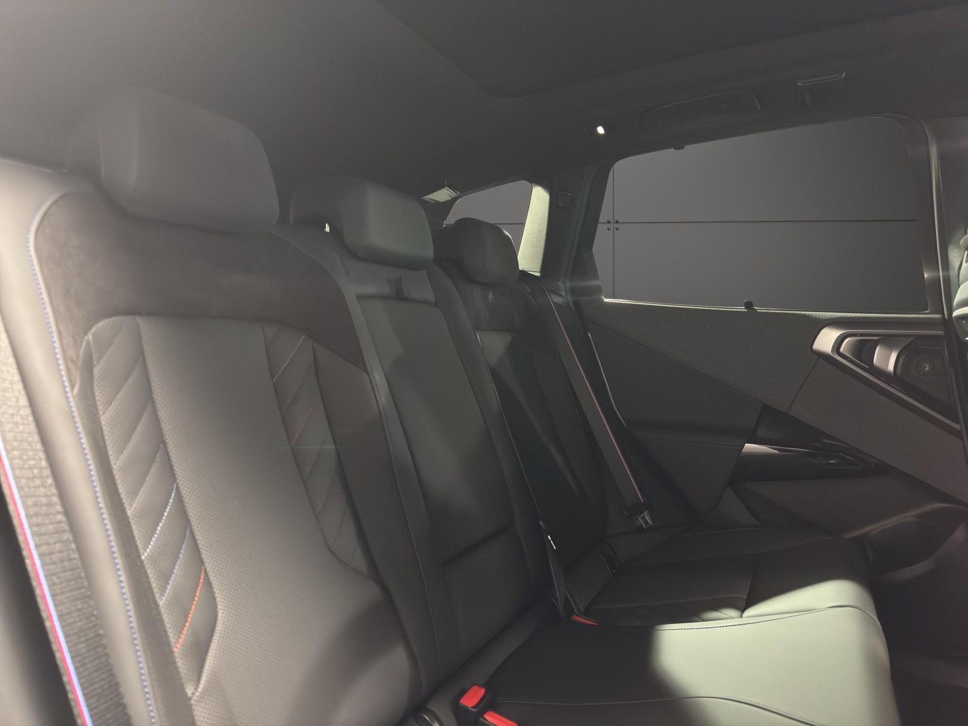 BMW X3 20d xDrive-image-16
