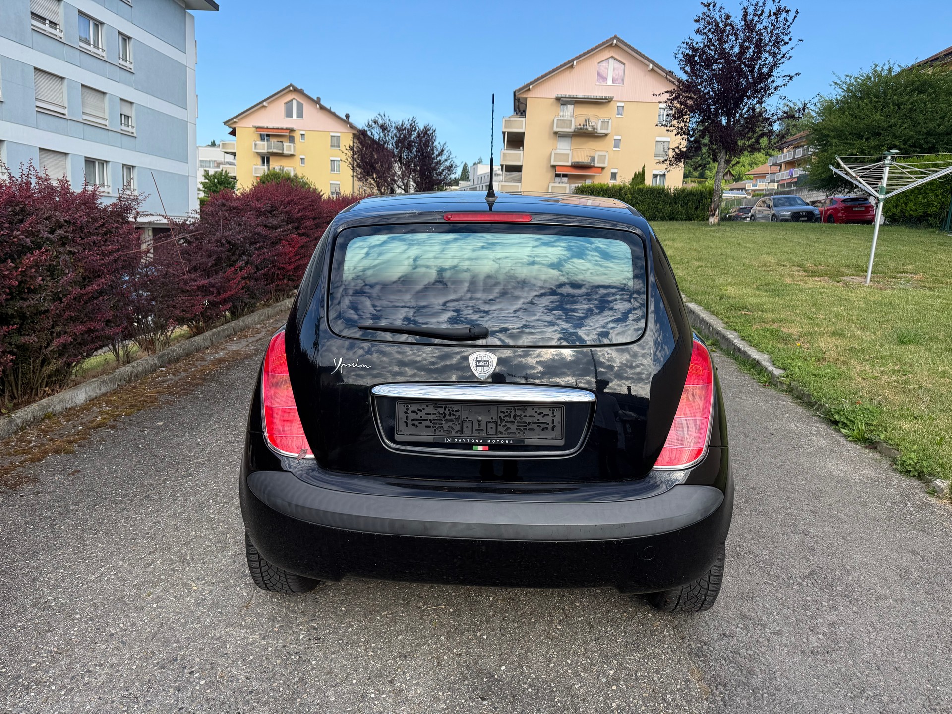 LANCIA Ypsilon 1.4 16V Argento-image-3