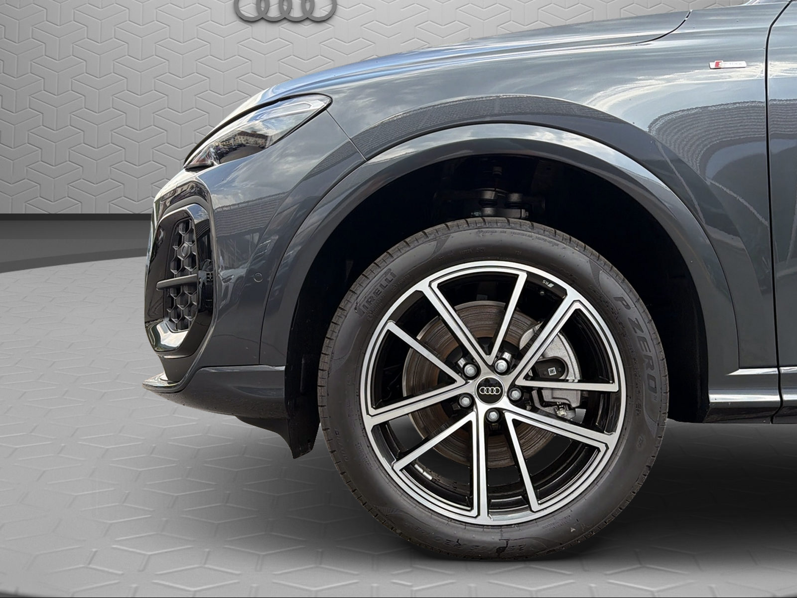 AUDI Q5 Sportback TDI quattro 150 kW S-tronic-image-5
