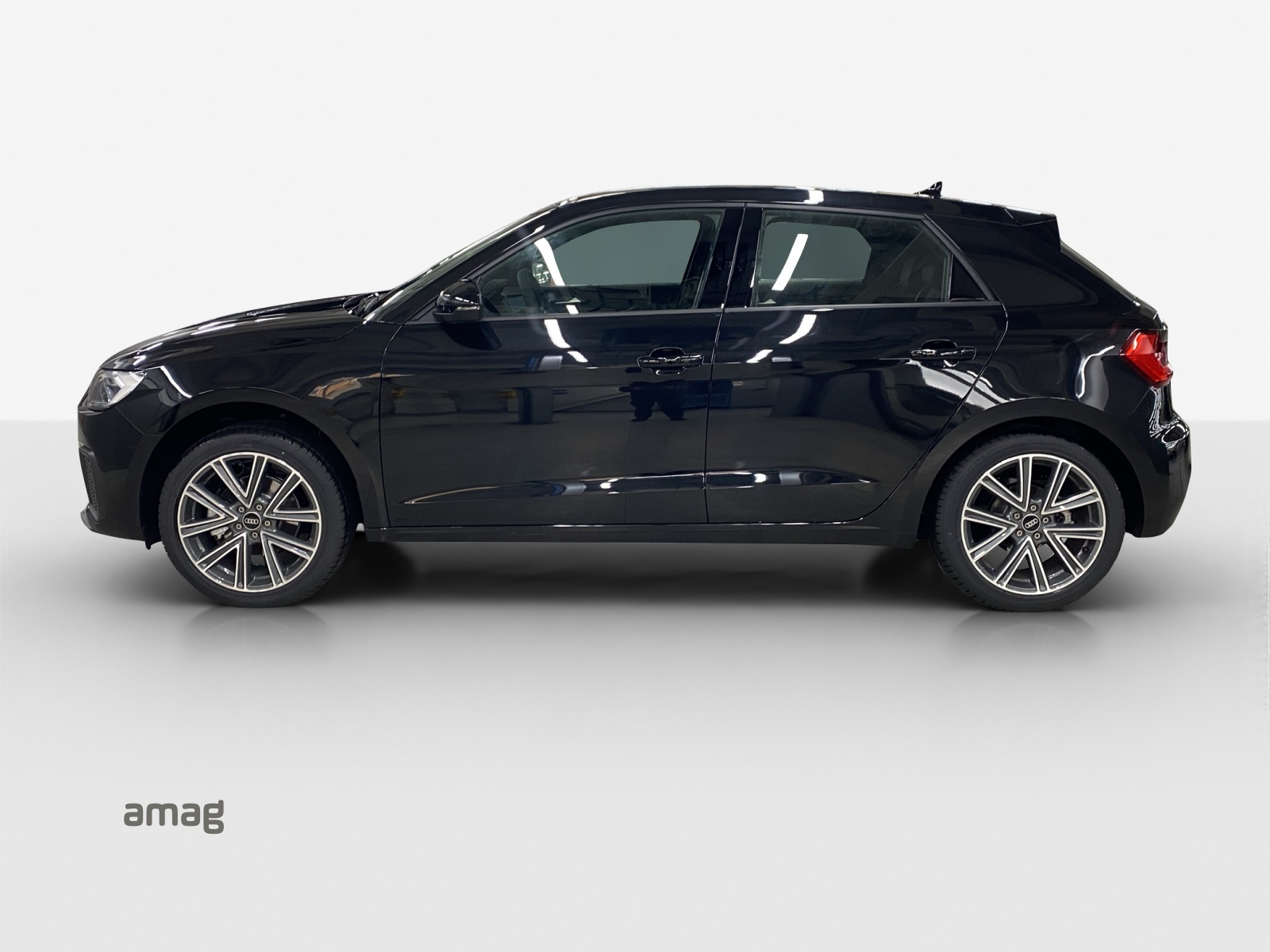 AUDI A1 Sportback 30 TFSI S Line S-tronic-image-1