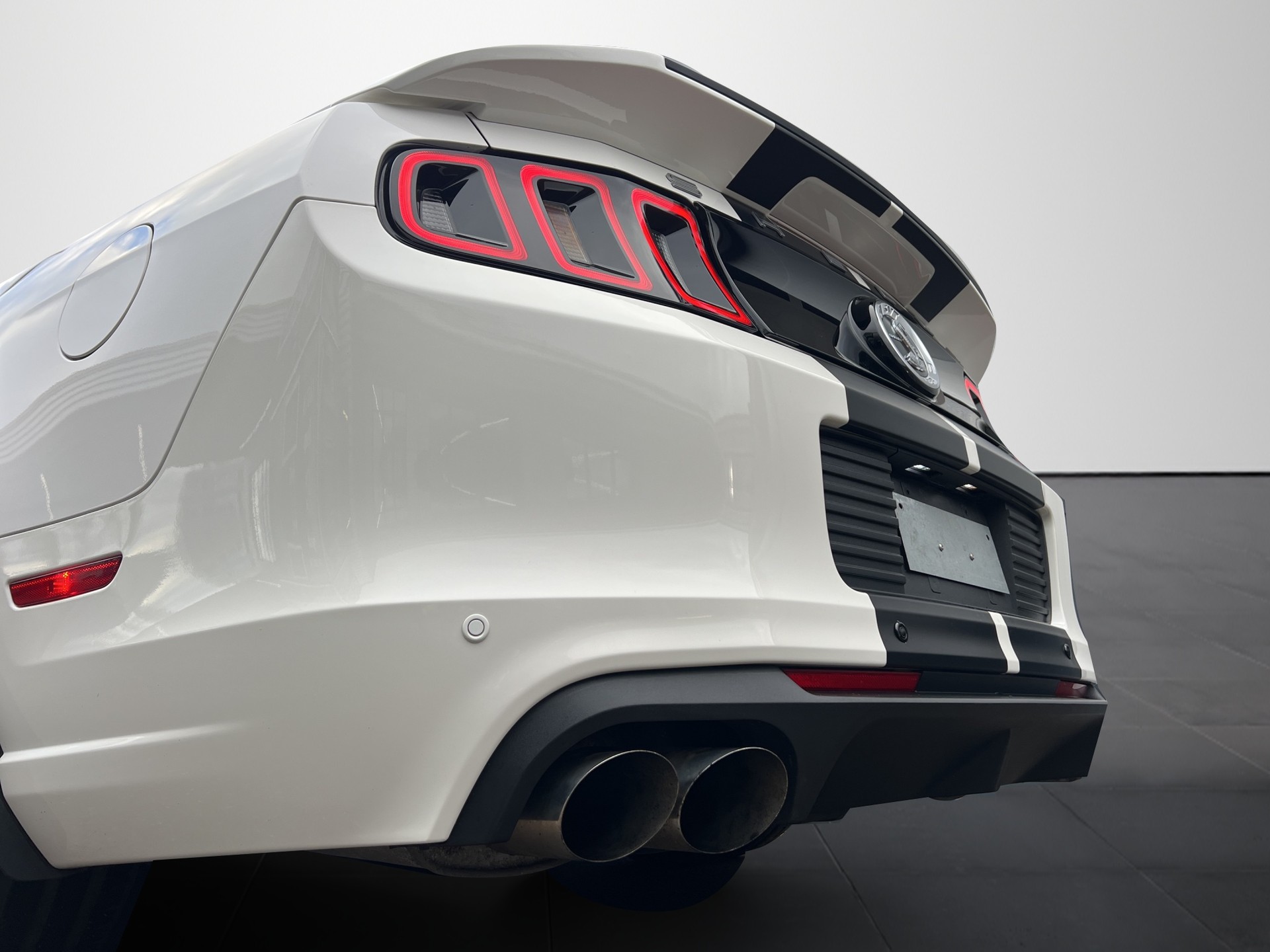 FORD Shelby GT500-image-9