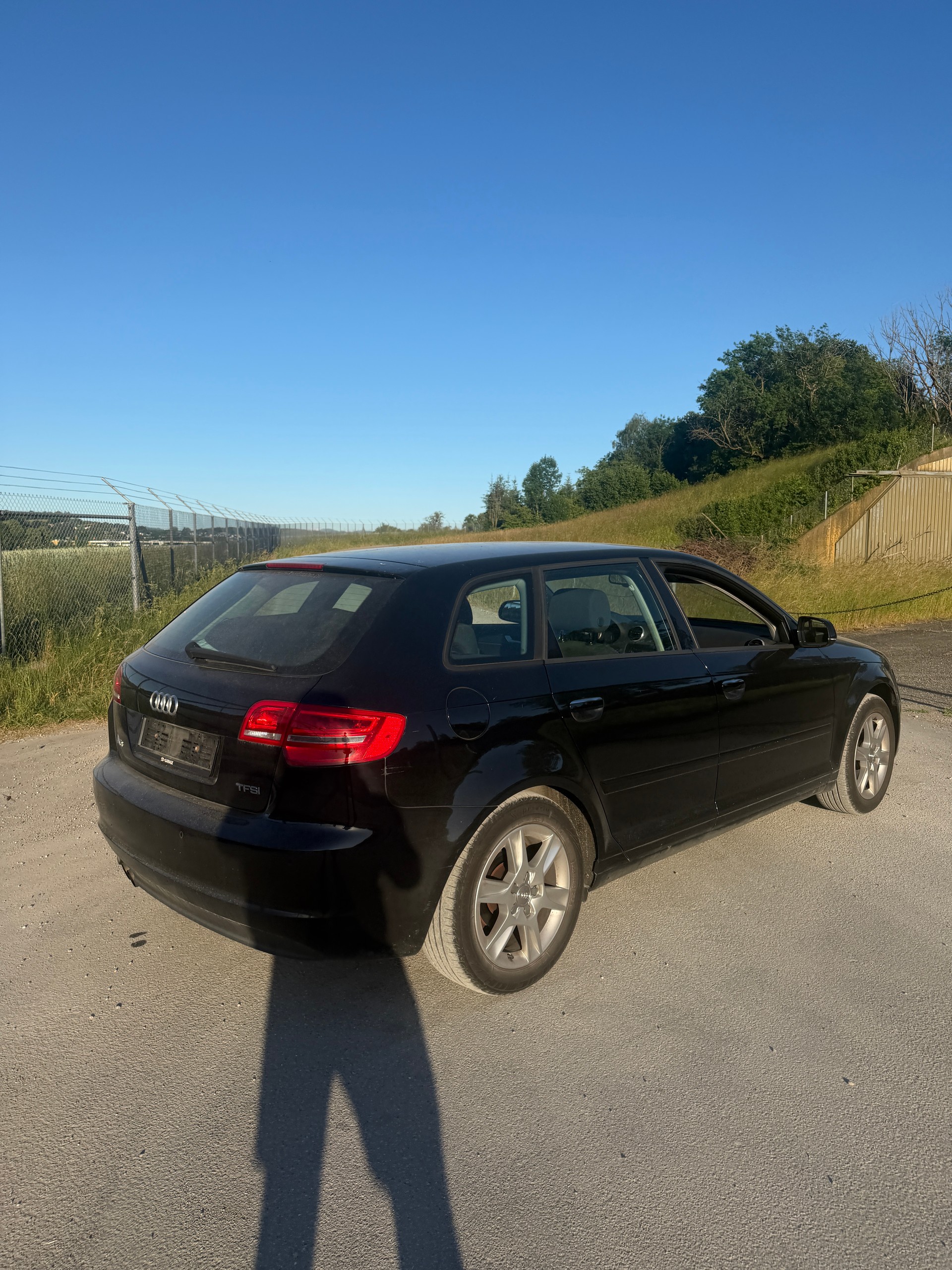 AUDI A3 Sportback 1.4 TFSI Ambiente-image-5