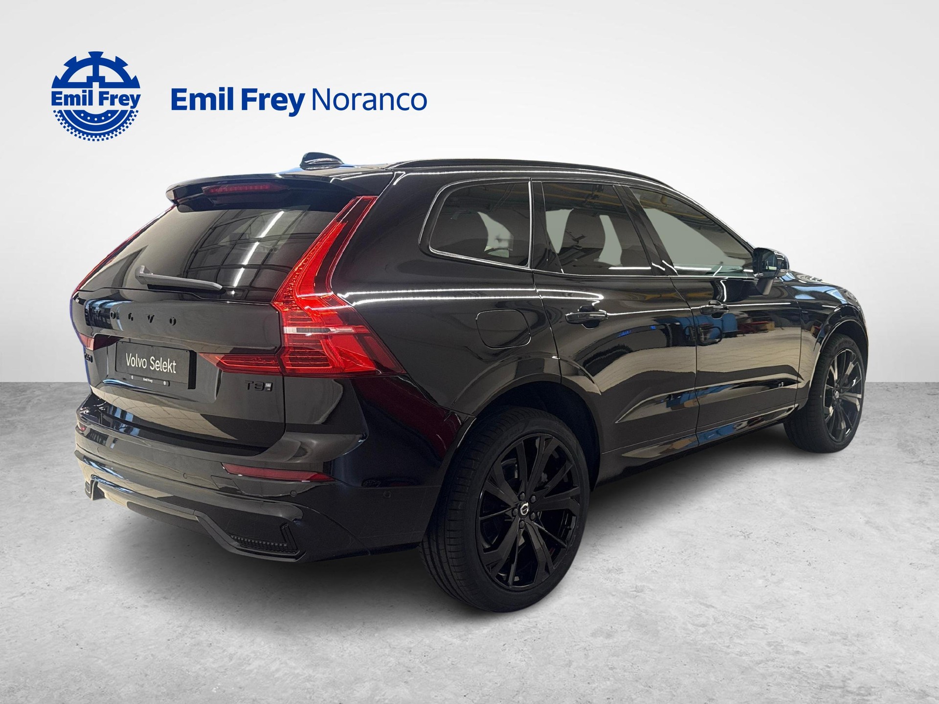 VOLVO XC60 2.0 T8 TE Ultra Dark eAWD + Ruote invernali incluse-image-5