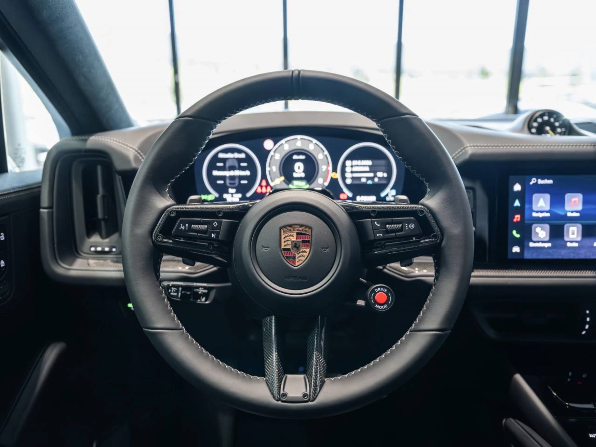 PORSCHE Cayenne Turbo E-Hybrid Coupé mit GT-Paket-image-12