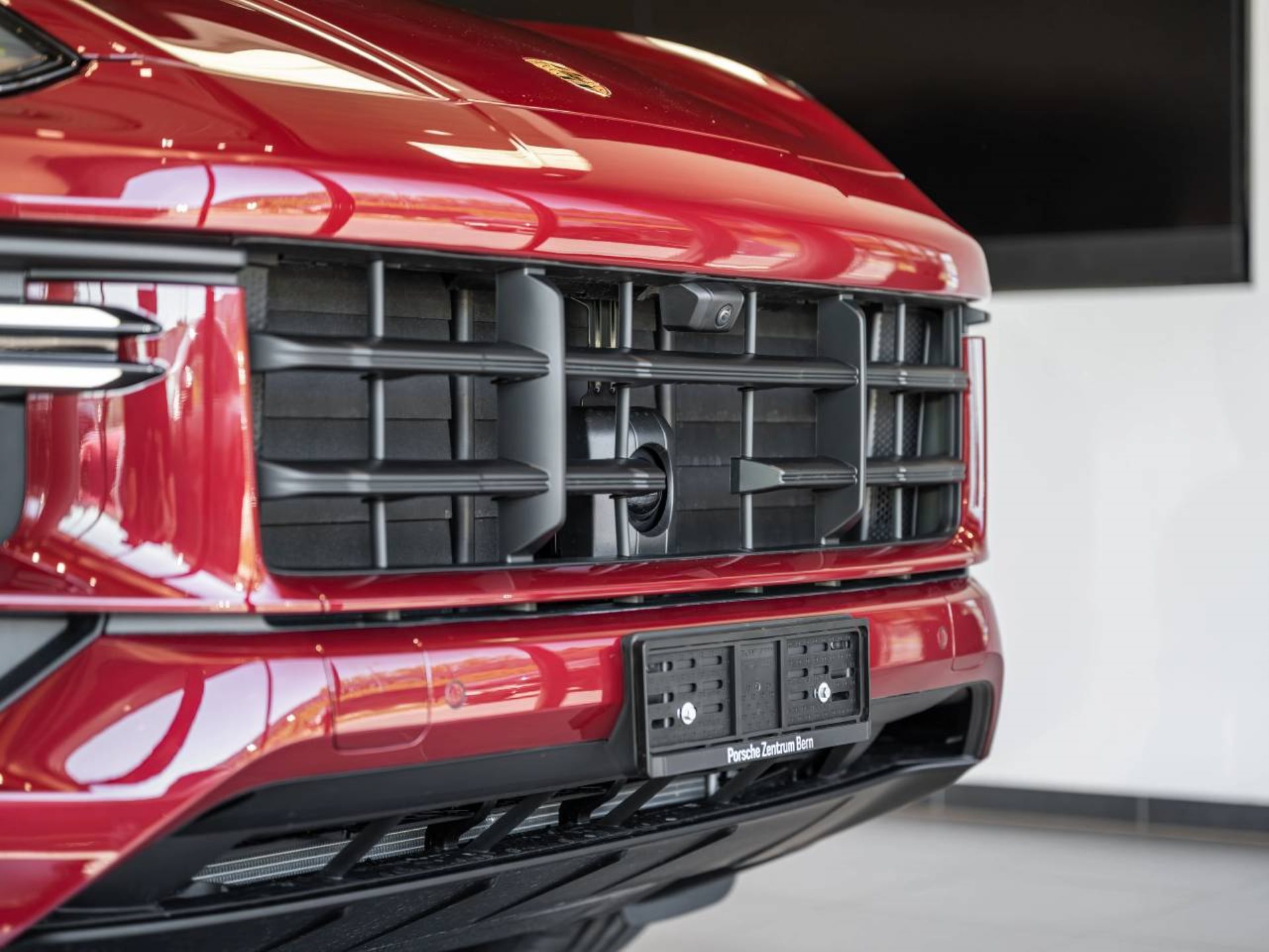 PORSCHE Cayenne Turbo E-Hybrid Coupé mit GT-Paket-image-24