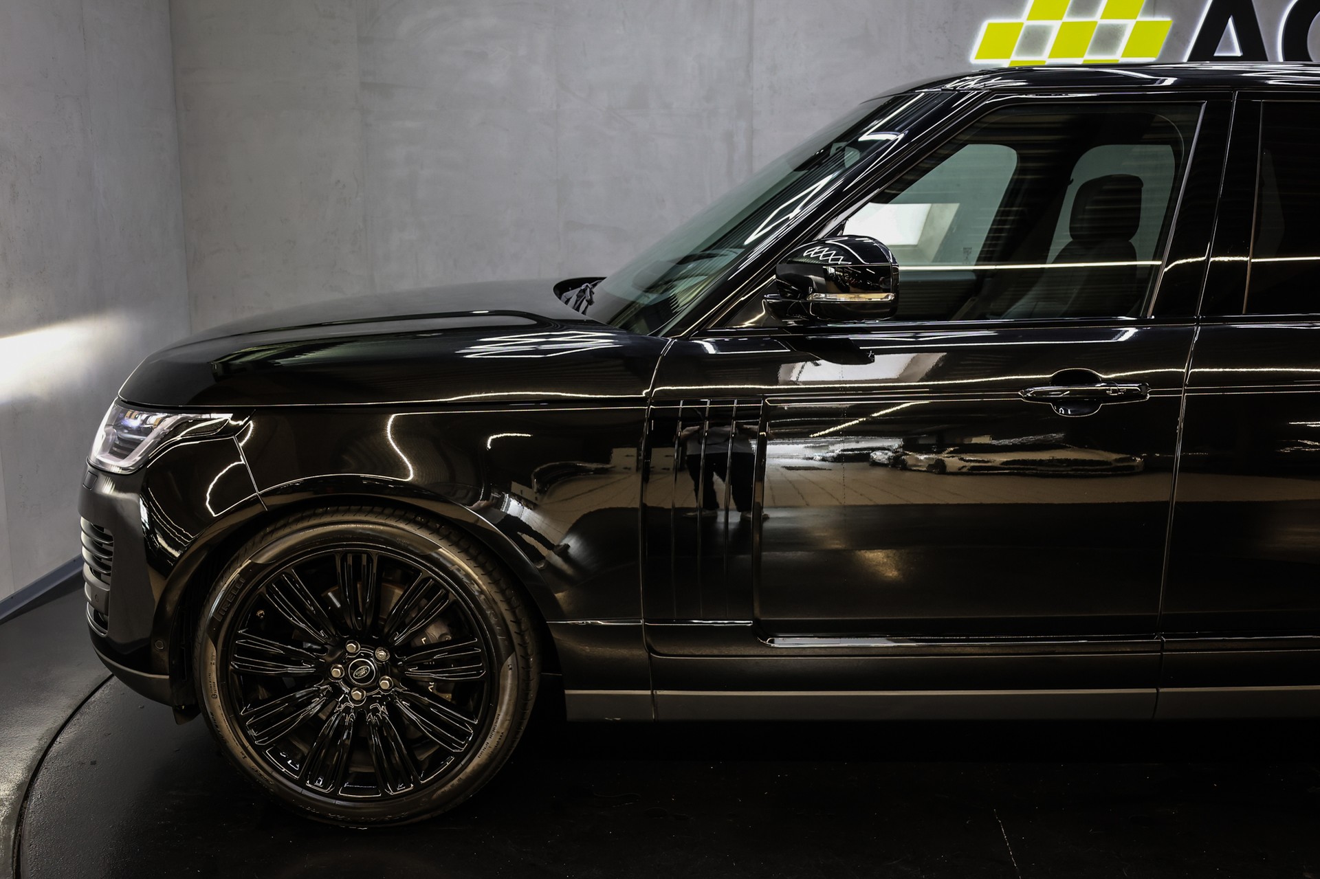 LAND ROVER Range Rover 3.0 I6D Vogue-image-12