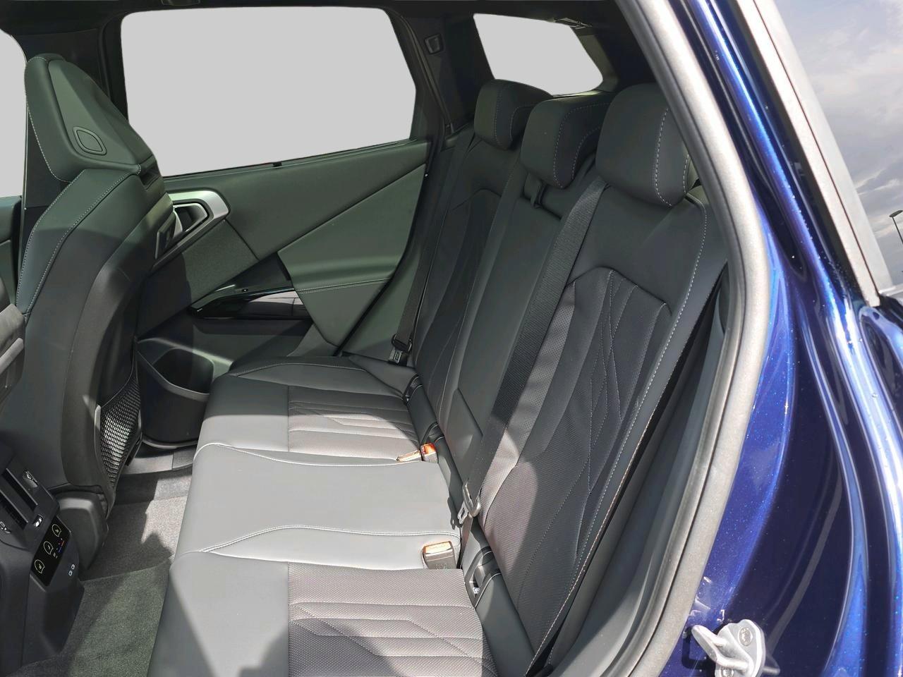 BMW X3 20d xDrive-image-14
