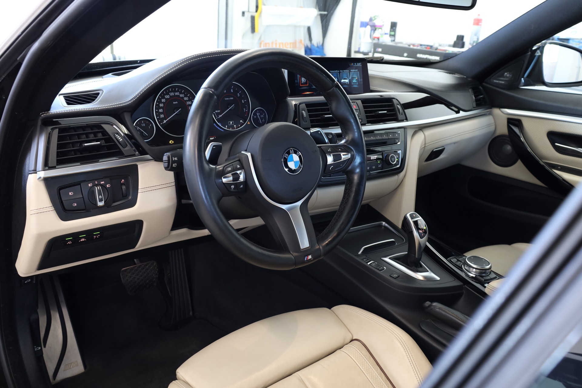 BMW 440i Gran Coupé xDrive M Sport Steptronic-image-7