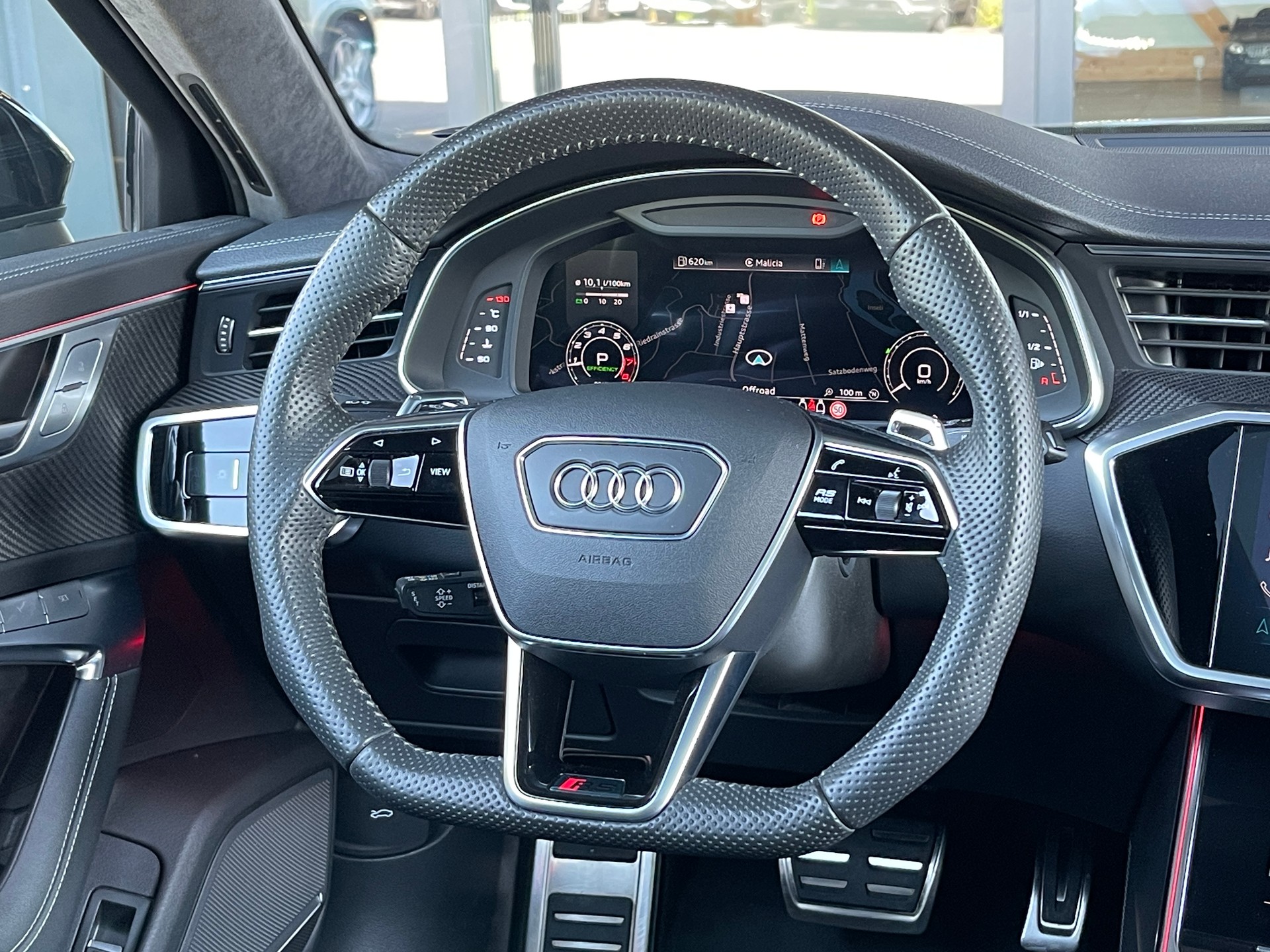 AUDI RS6 Avant 4.0 TFSI V8 quattro-image-8