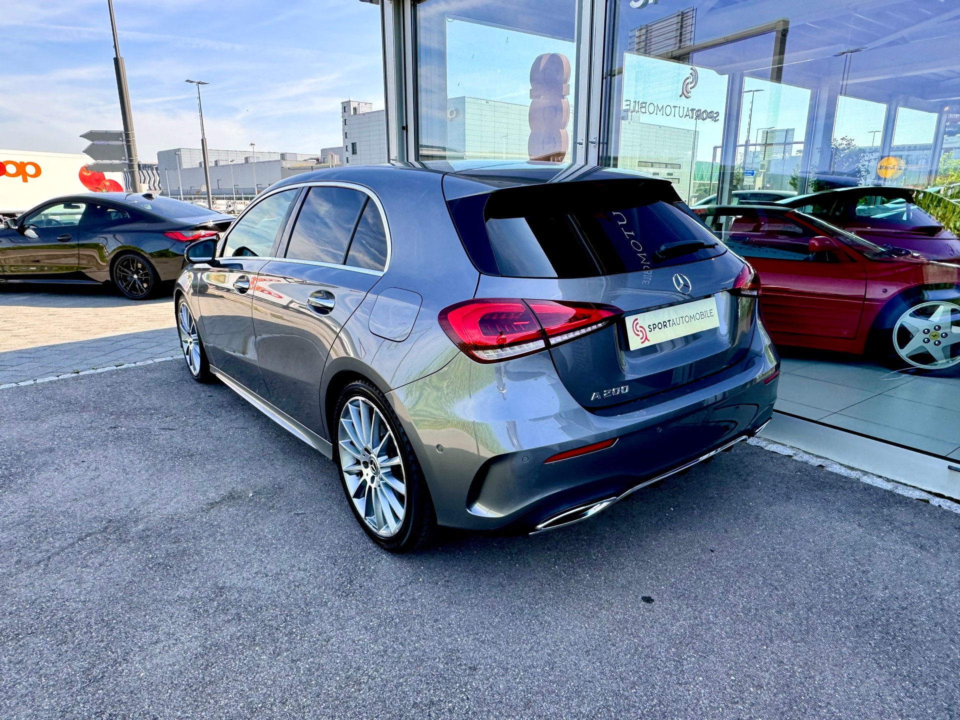 MERCEDES-BENZ A 200 AMG Line 7G-DCT-image-6