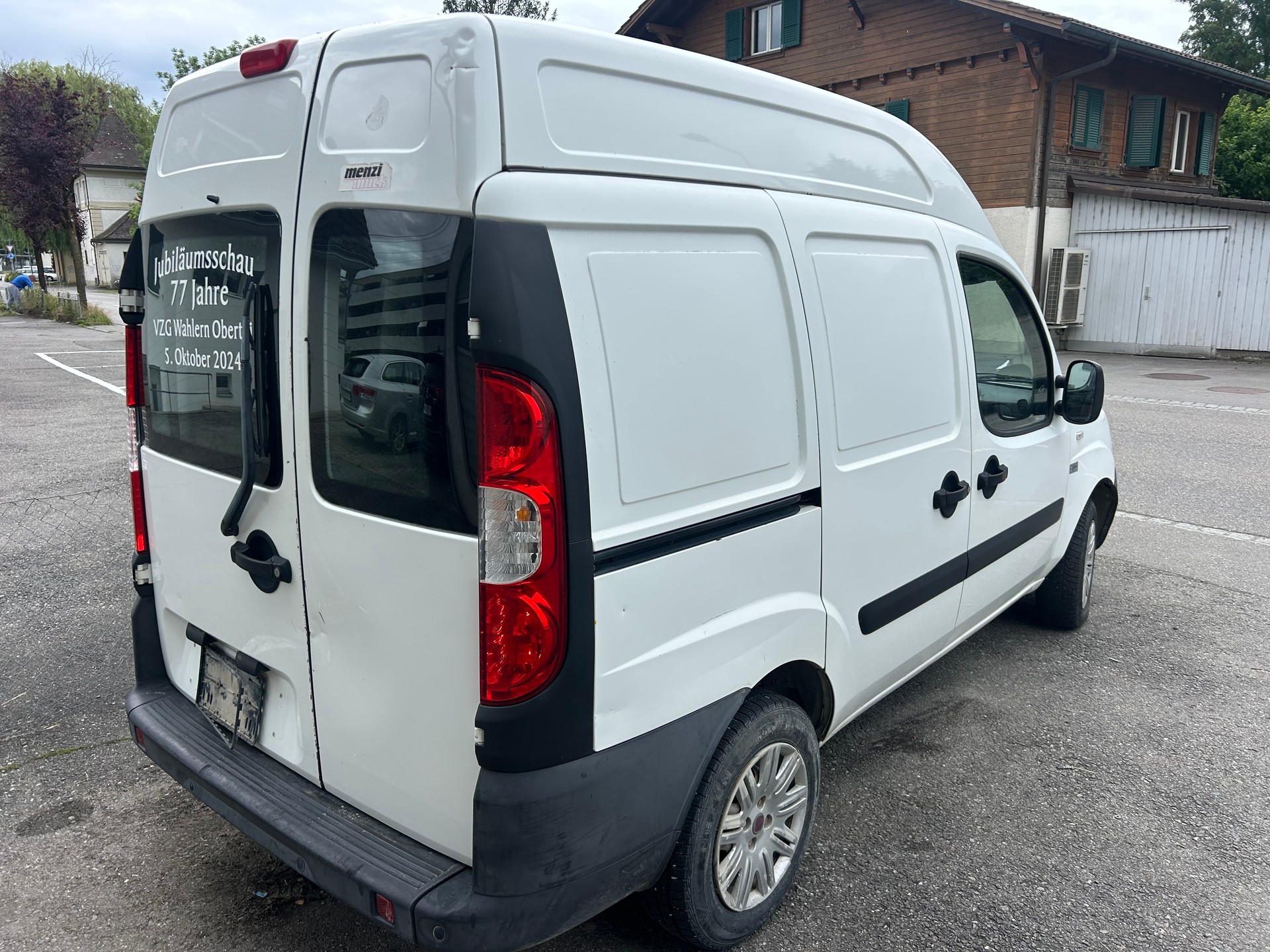 FIAT Doblò 1.6 Narural Power Cargo Maxi Swiss-image-2