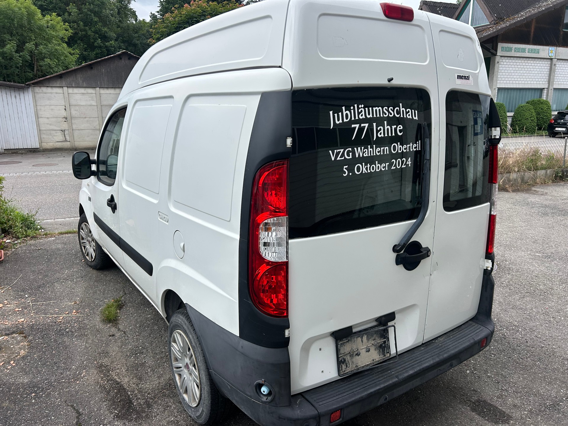 FIAT Doblò 1.6 Narural Power Cargo Maxi Swiss-image-3
