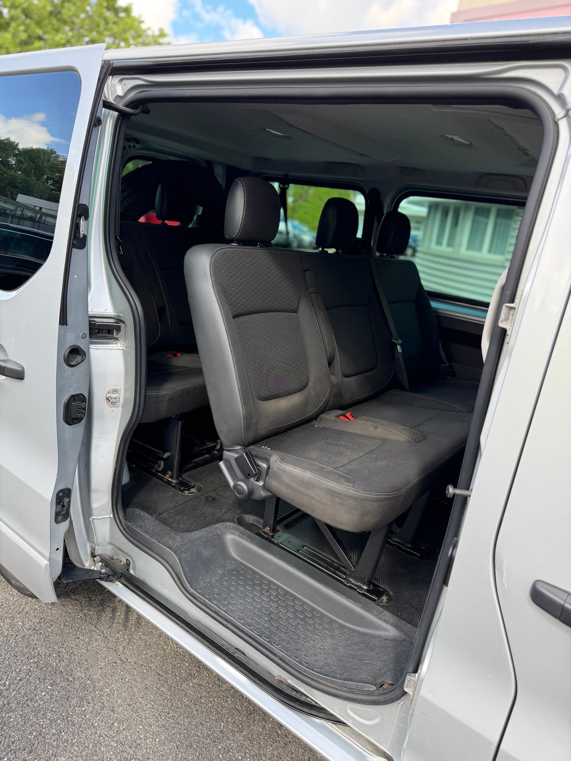 OPEL Vivaro 1.6 CDTI 2.9t L1H1-image-9
