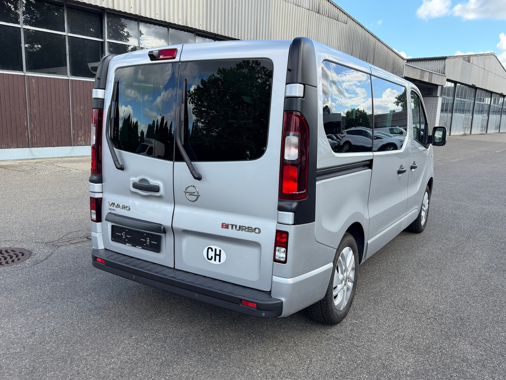 OPEL Vivaro 1.6 CDTI 2.9t L1H1-image-3