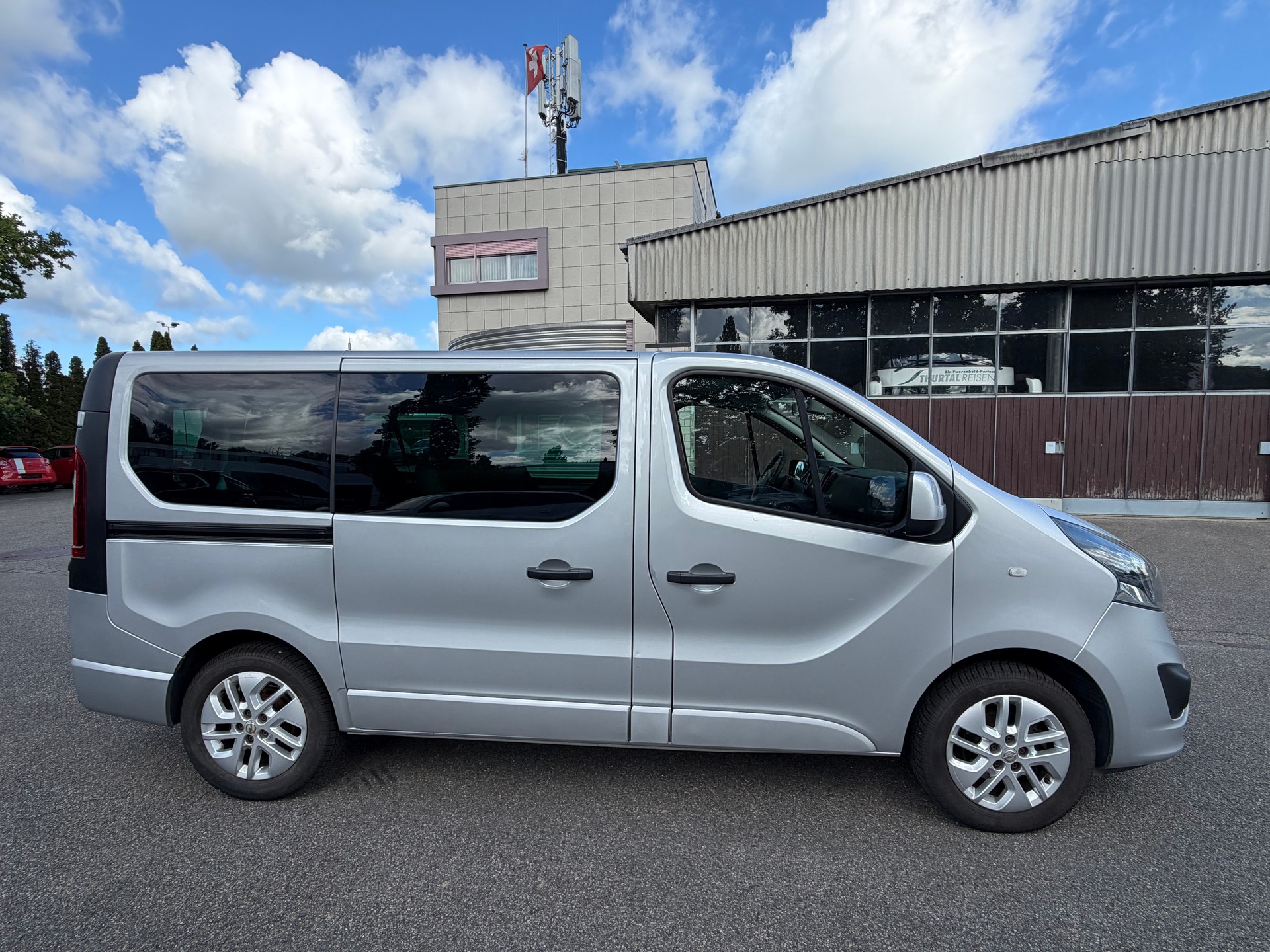 OPEL Vivaro 1.6 CDTI 2.9t L1H1-image-6