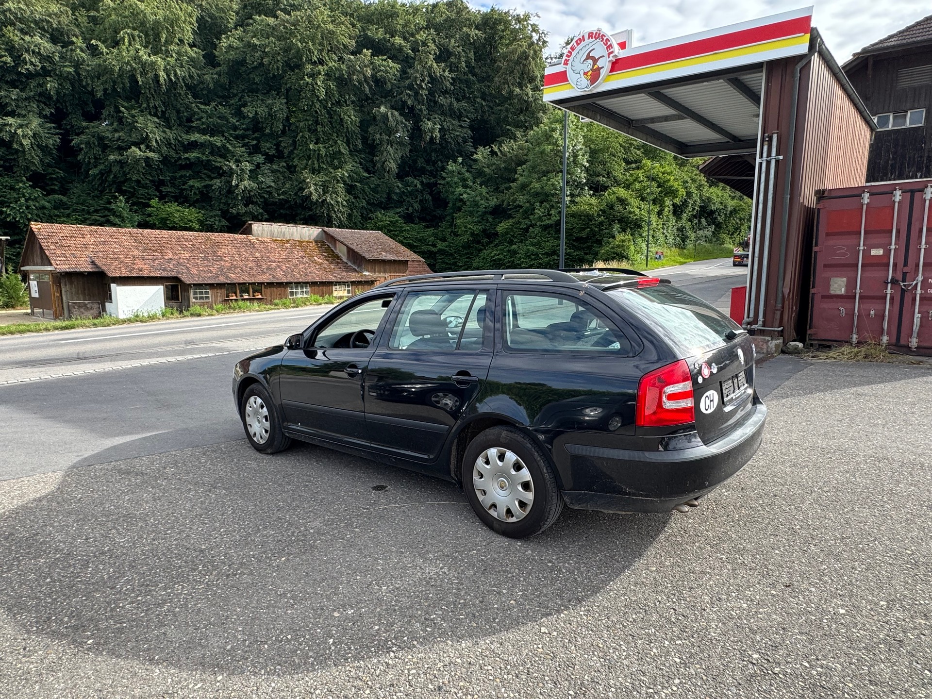 SKODA Octavia 1.9 TDI Swiss Ice Hockey 4x4-image-2