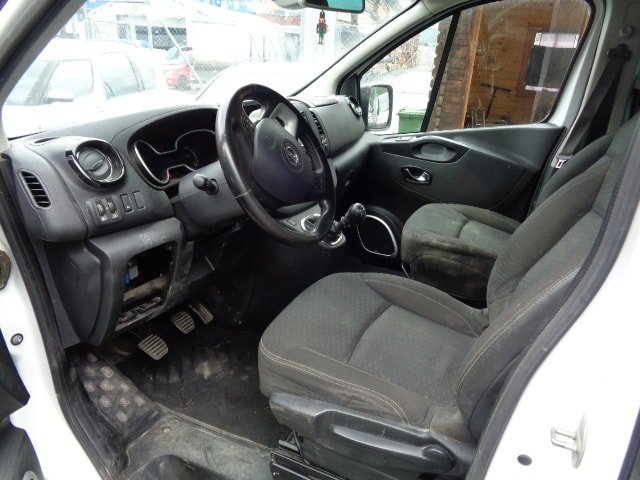 OPEL Vivaro 1.6CDTI Tourer 2.7t L1H1-image-6