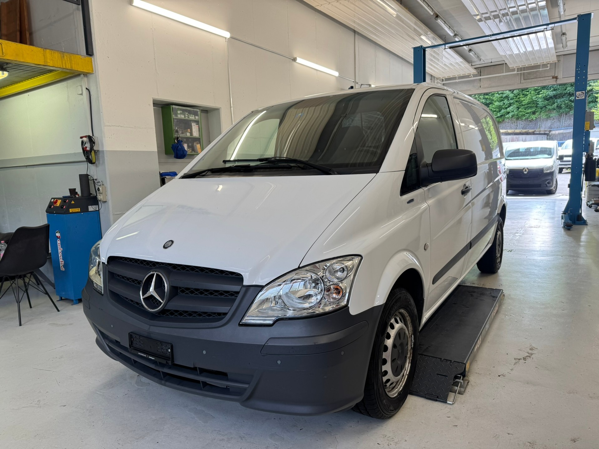 MERCEDES-BENZ Vito 113 CDI Blue Efficiency L-image-0