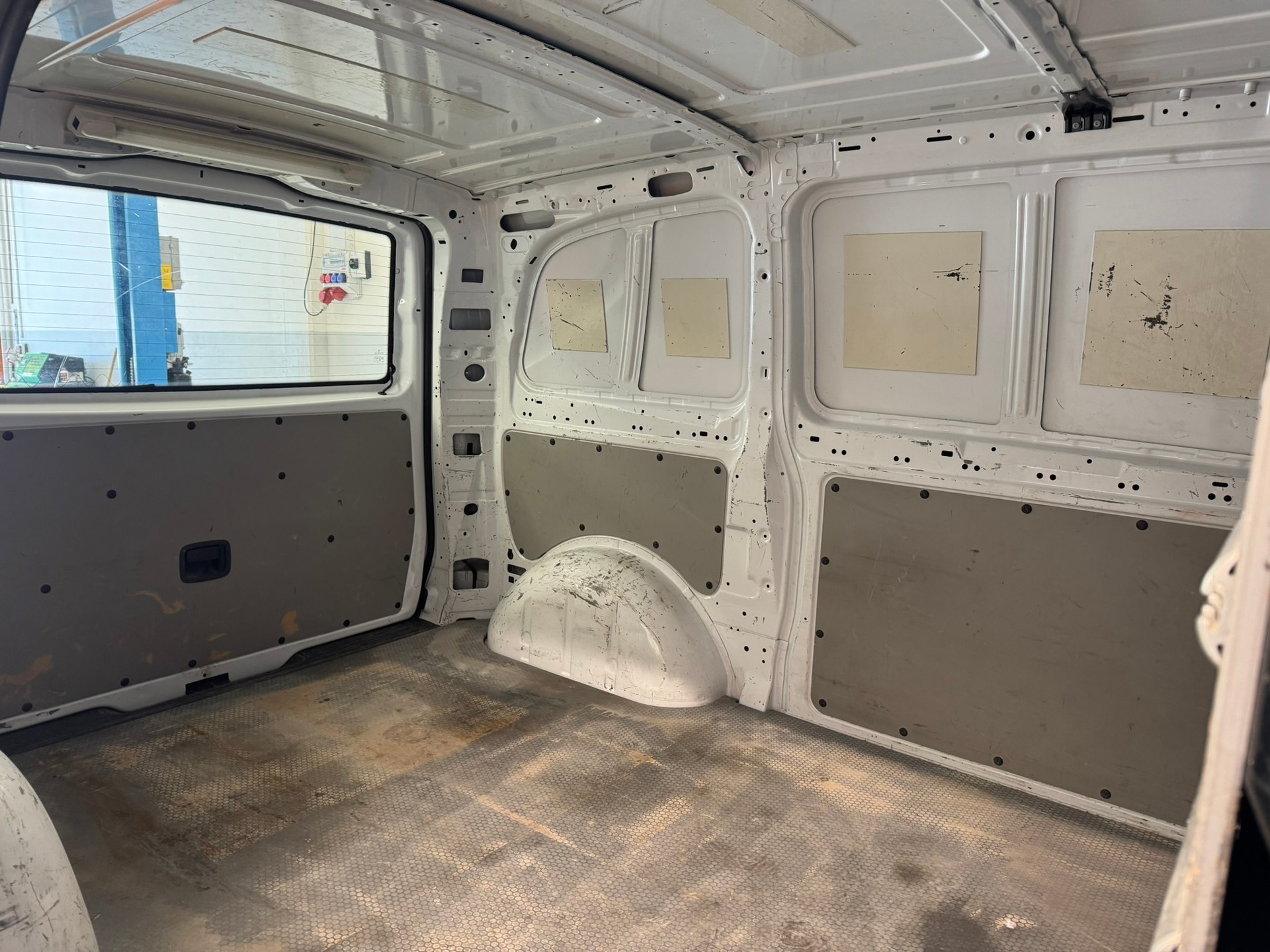 MERCEDES-BENZ Vito 113 CDI Blue Efficiency L-image-12