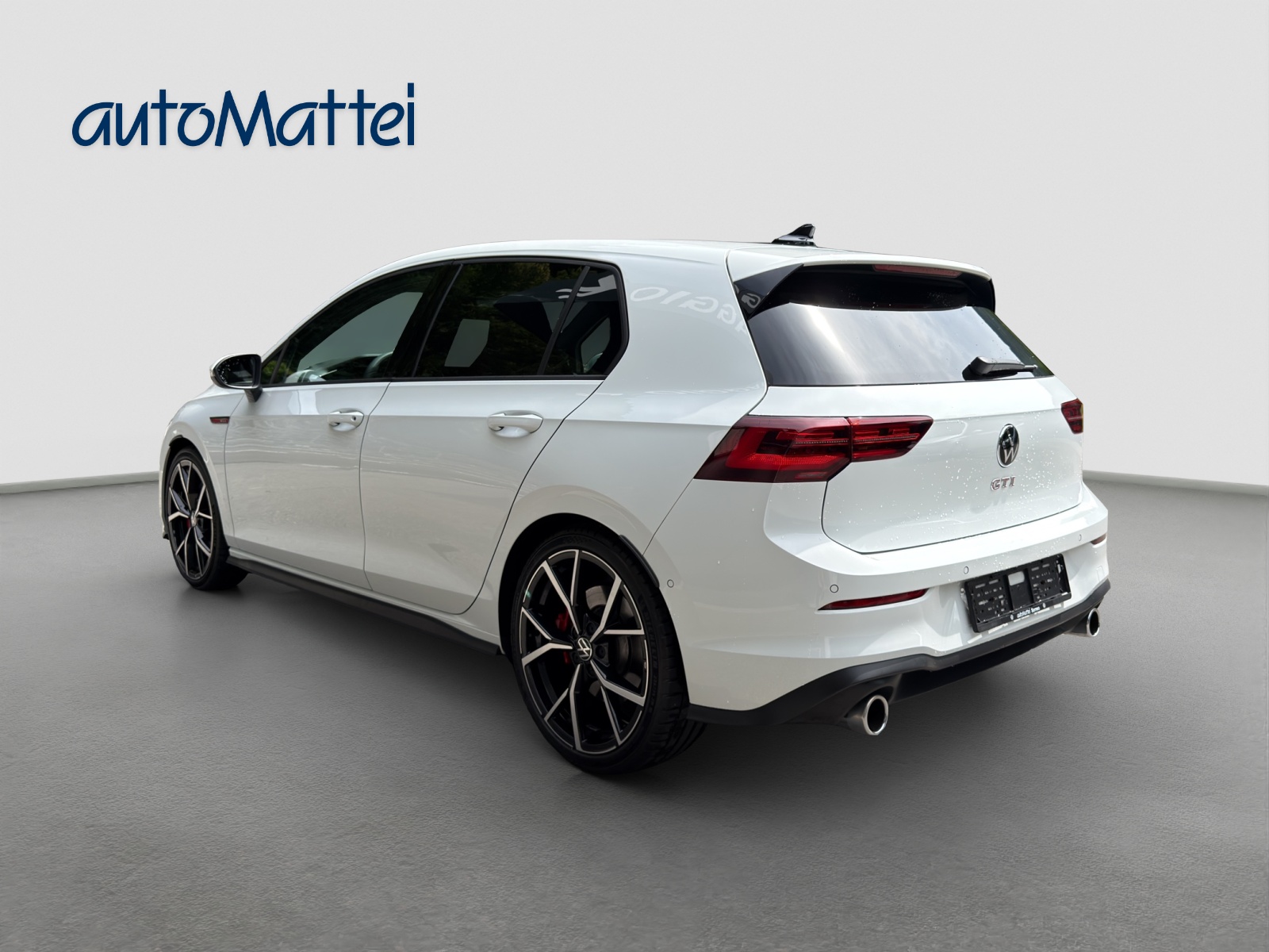 VW Golf 2.0 TSI GTI DSG-image-2