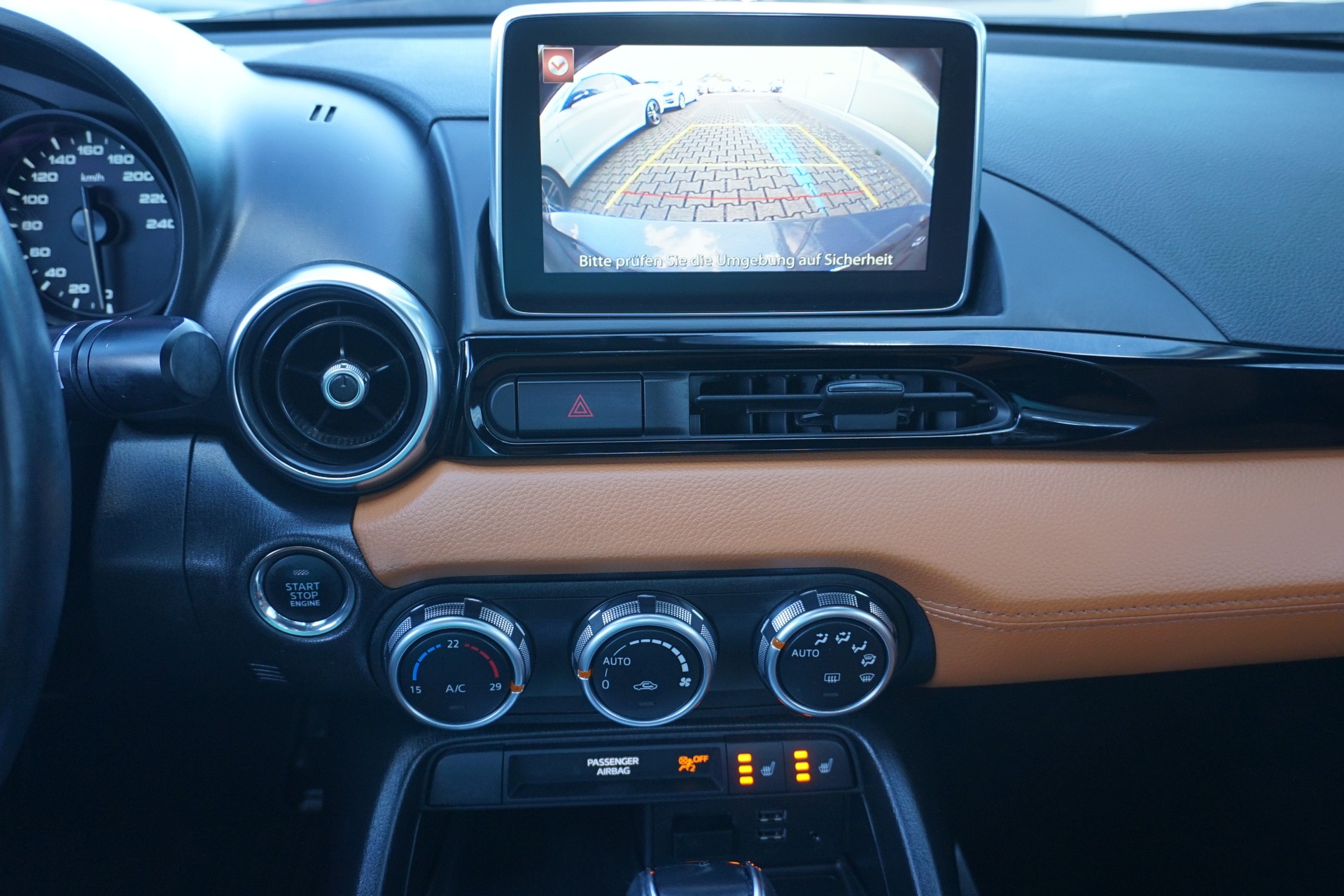 FIAT 124 Spider 1.4 TB Lusso Automat mit erst 25`000km!!-image-18