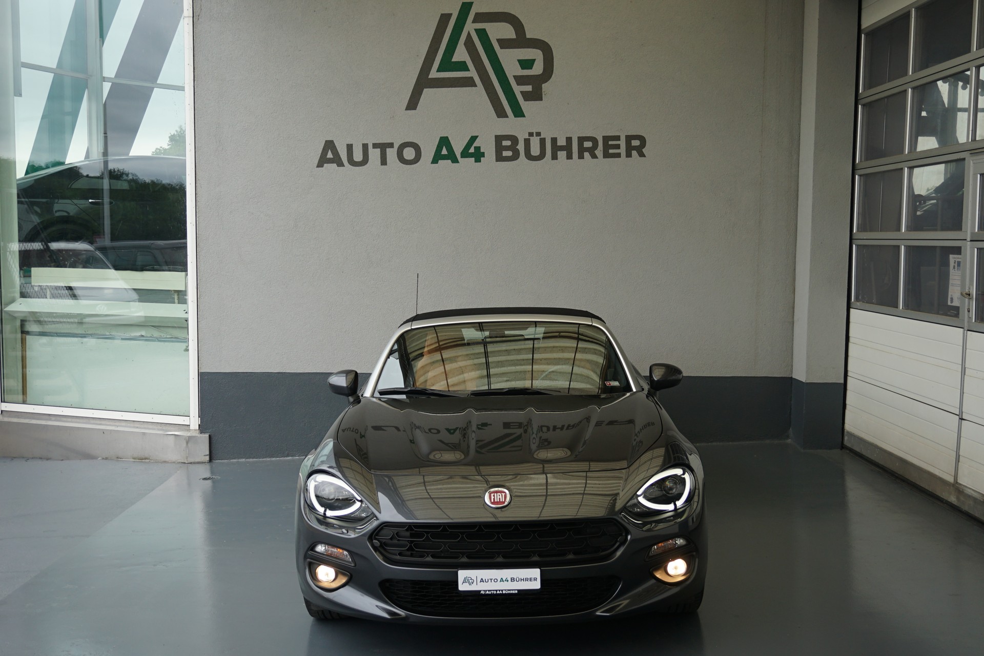 FIAT 124 Spider 1.4 TB Lusso Automat mit erst 25`000km!!-image-9