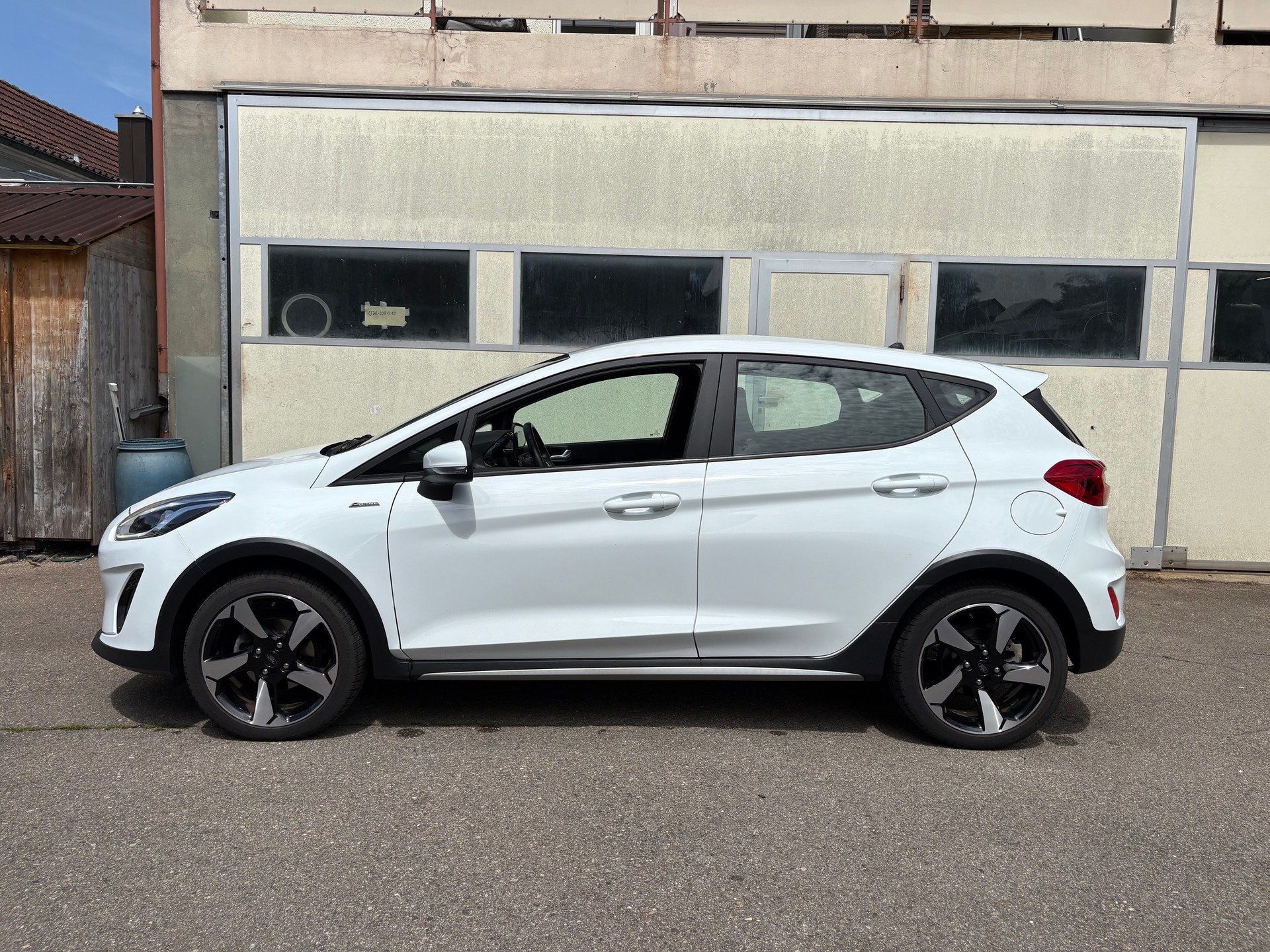 FORD Fiesta 1.0 SCTi Active-image-2