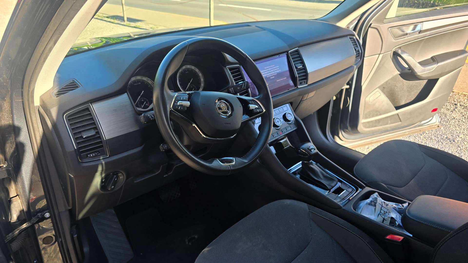 SKODA Kodiaq 2.0 TDI CR Ambition 4x4 DSG-image-9