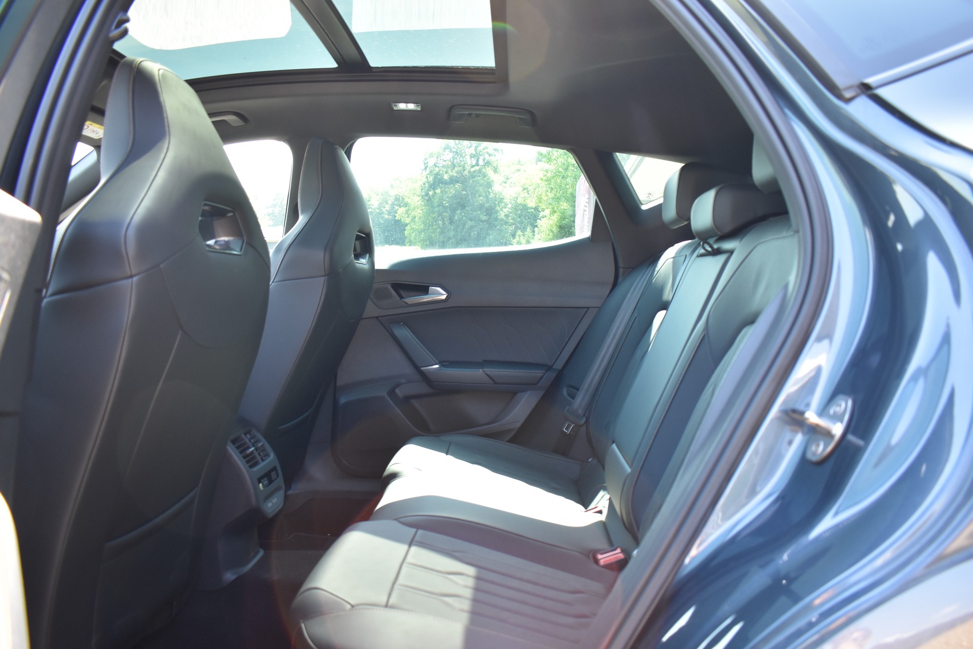 CUPRA Formentor 1.4 e-HYBRID pHEV VZ DSG-image-8