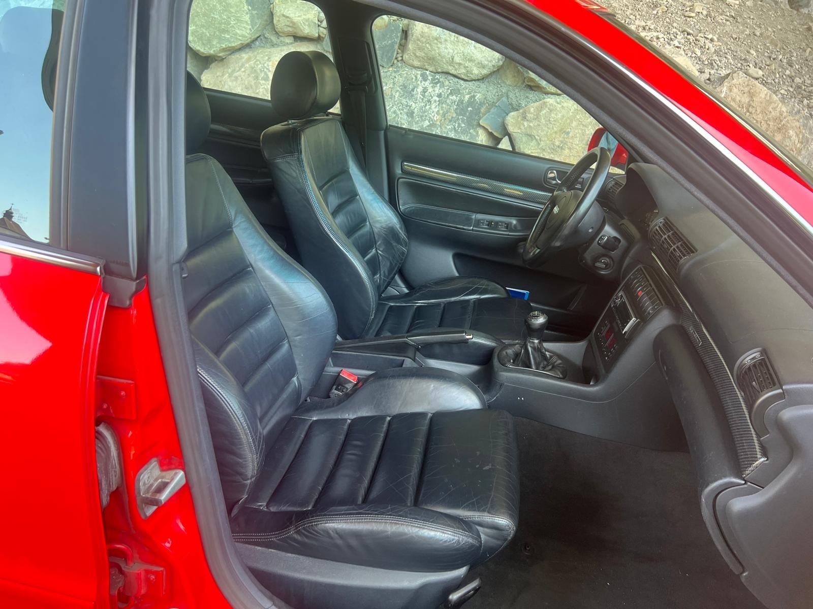 AUDI S4 Avant quattro-image-10