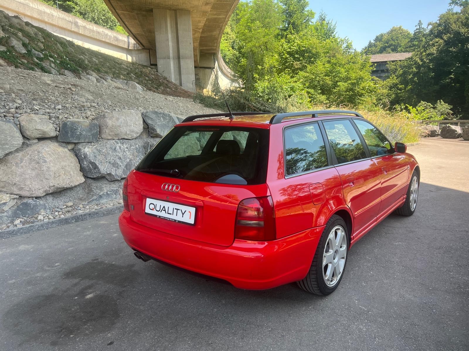 AUDI S4 Avant quattro-image-4