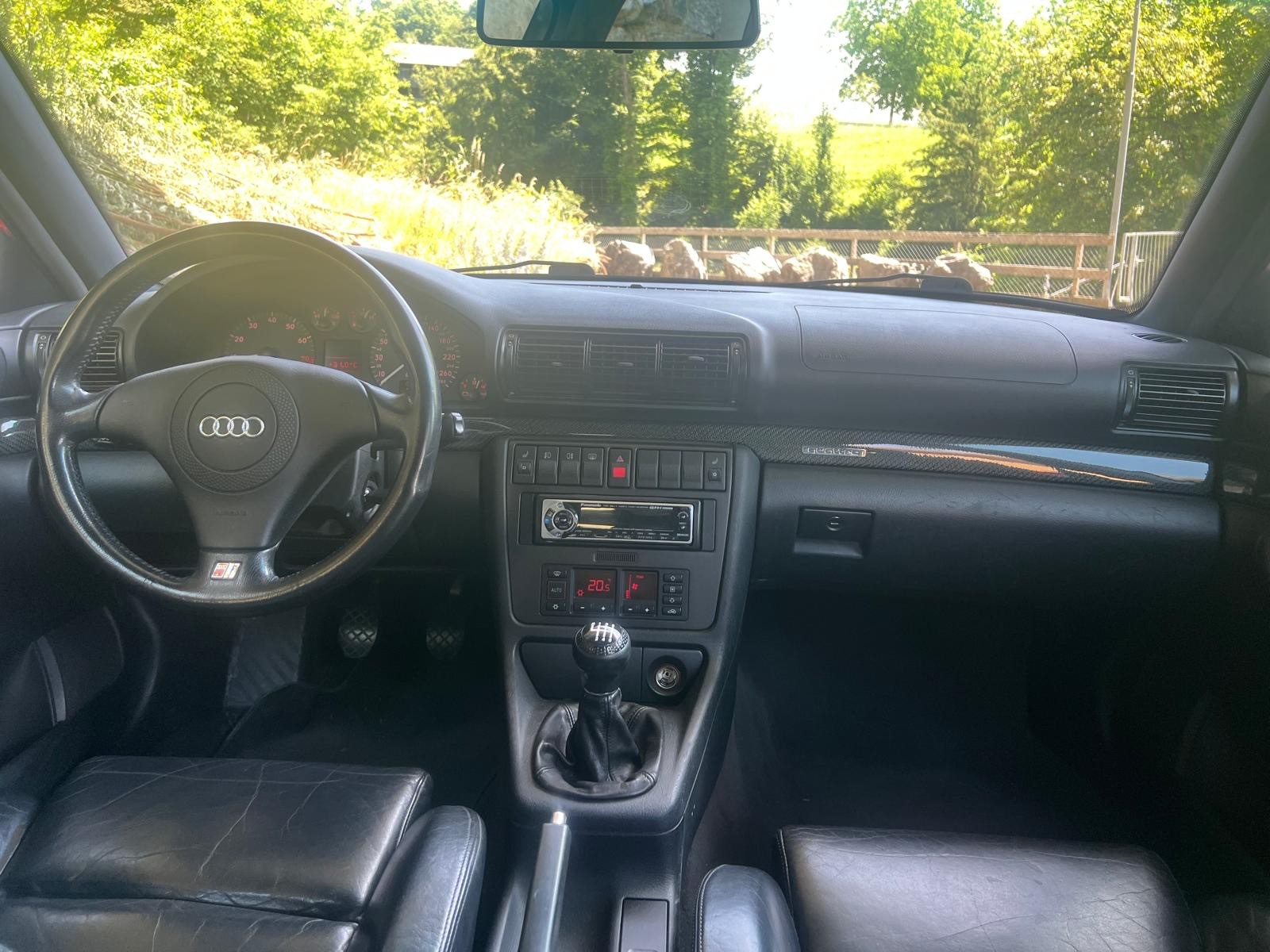 AUDI S4 Avant quattro-image-6