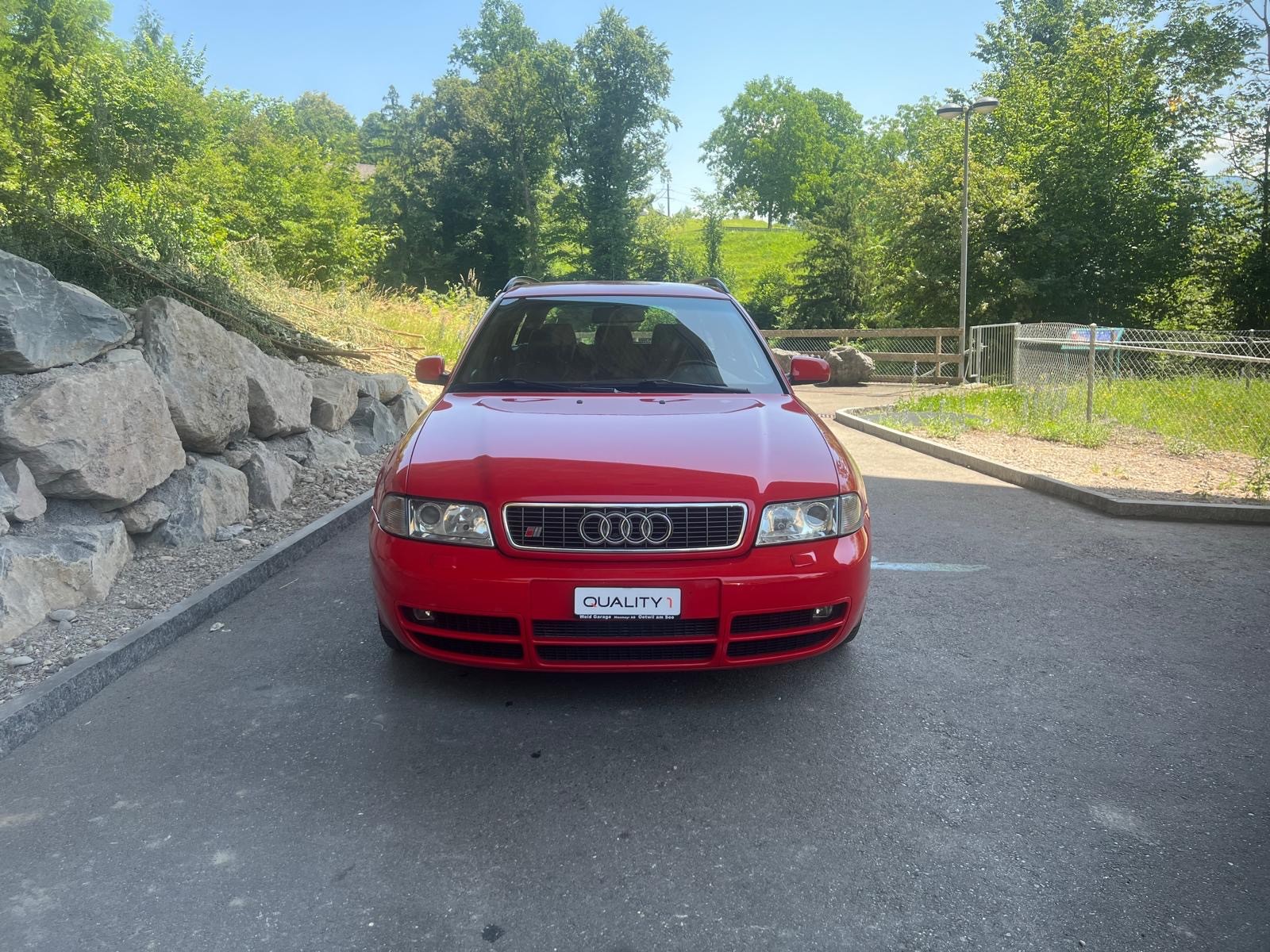 AUDI S4 Avant quattro-image-1