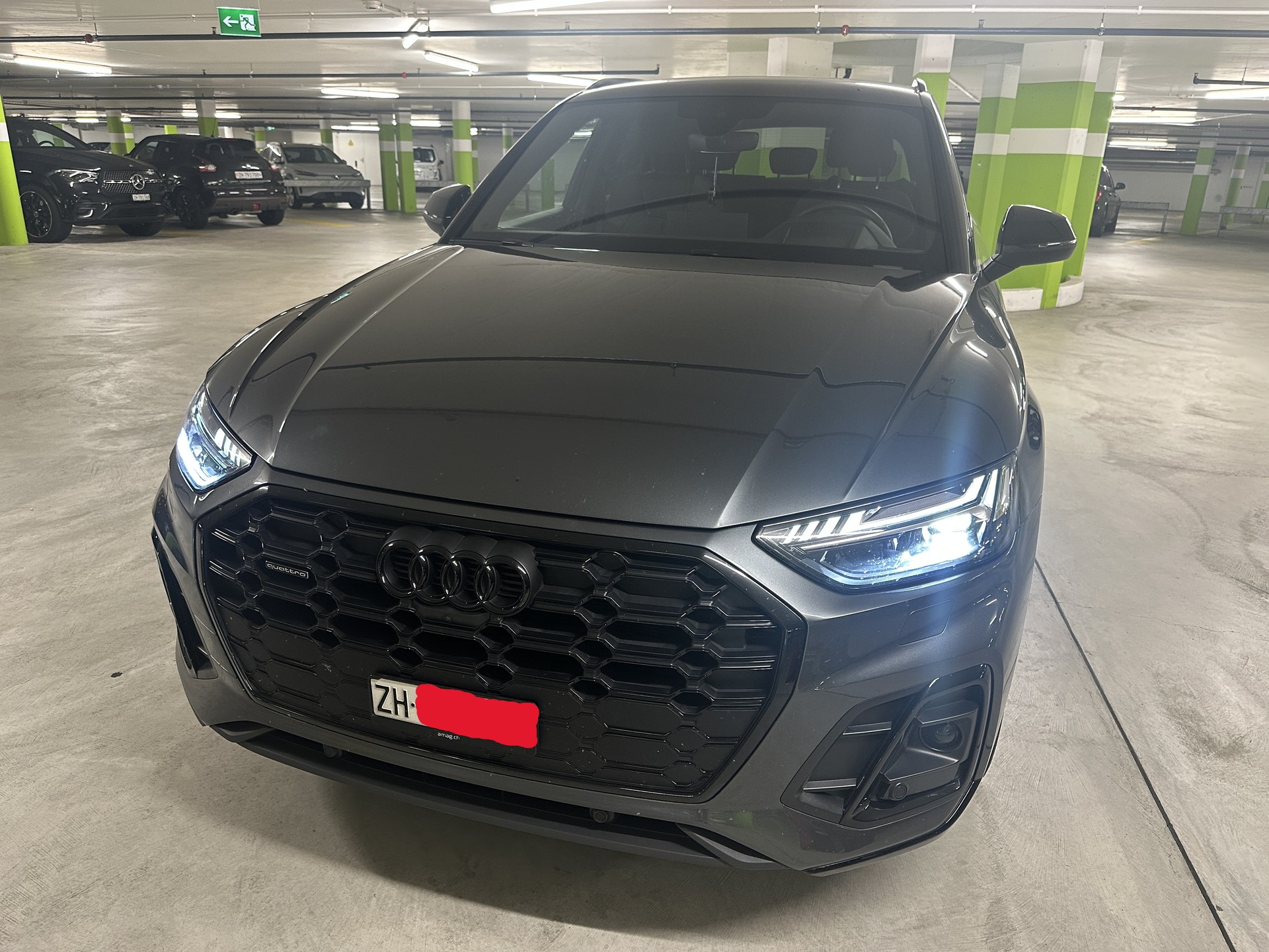 AUDI 2.0 40 TDI Black Edition quattro S-Tronic-image-0