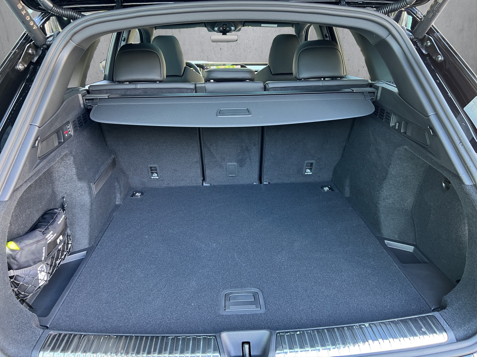 AUDI SQ5 TFSI quattro S-tronic-image-14